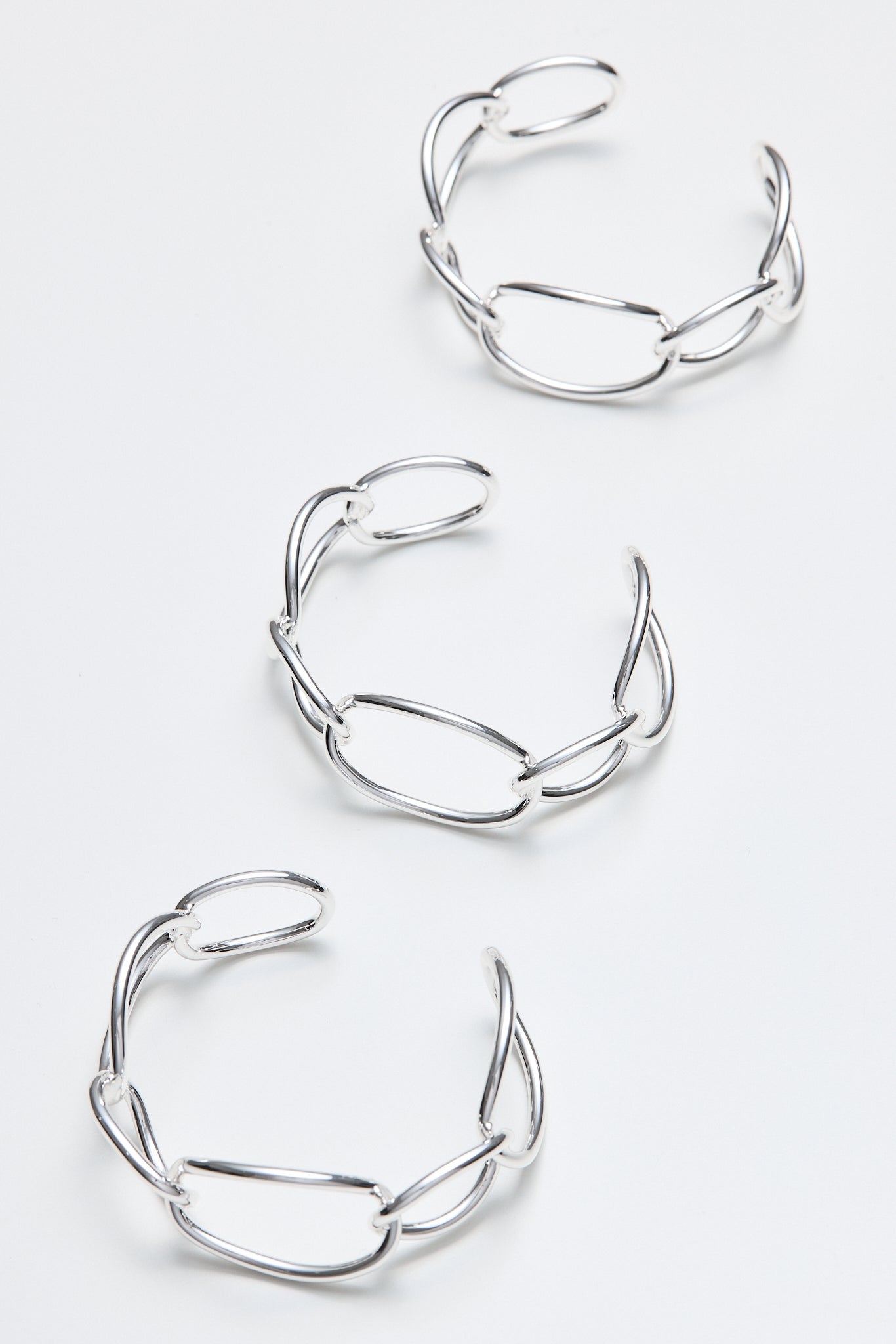 Lara & Ela | Arc Bangle - Lara & Ela