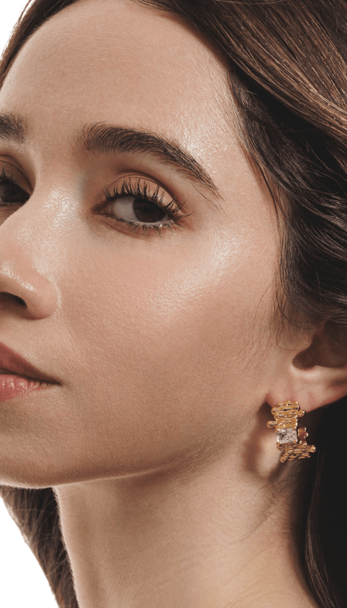 Lara & Ela | Daisy Gold Earrings - Lara & Ela