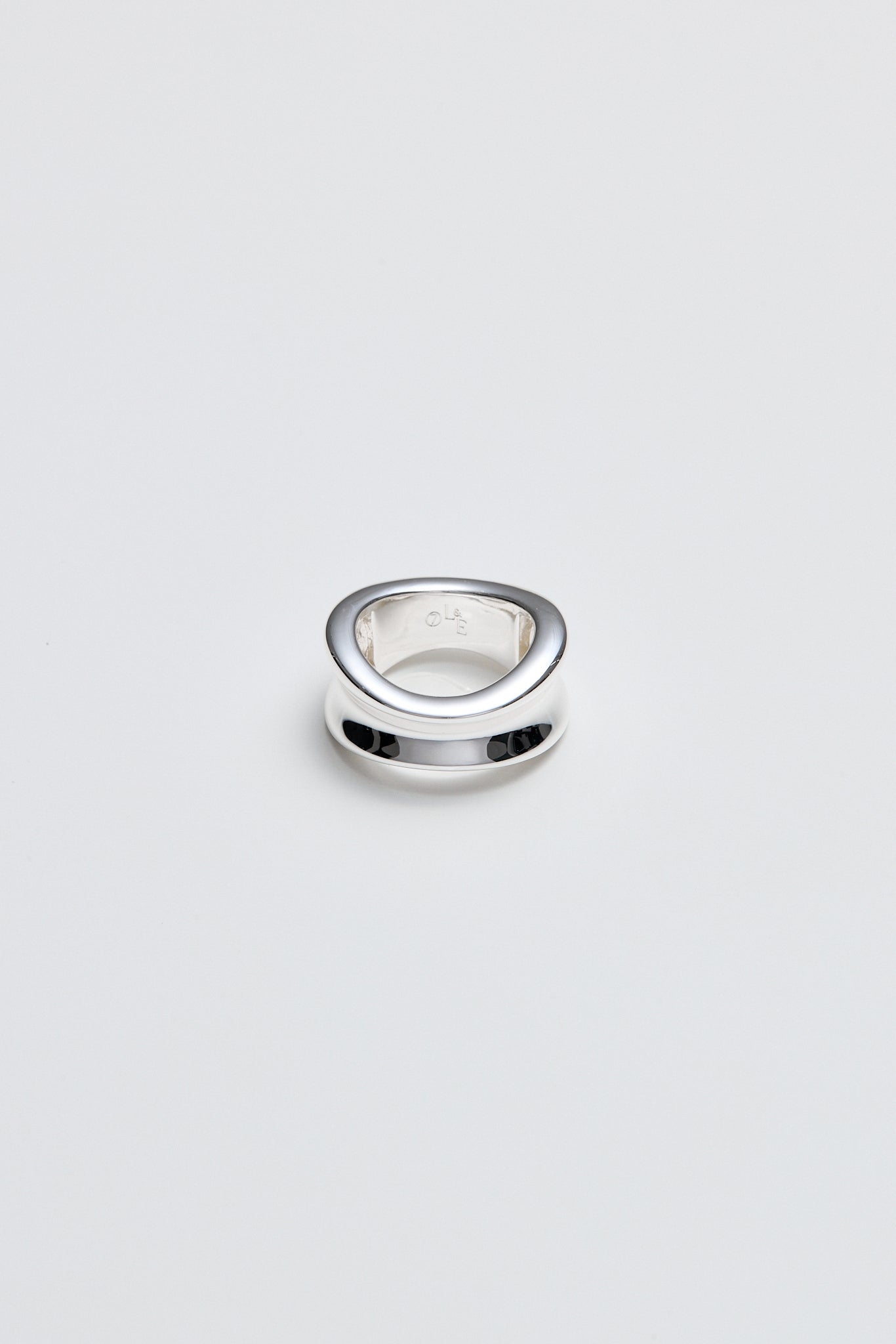 Lara & Ela | Solenne Ring - Lara & Ela