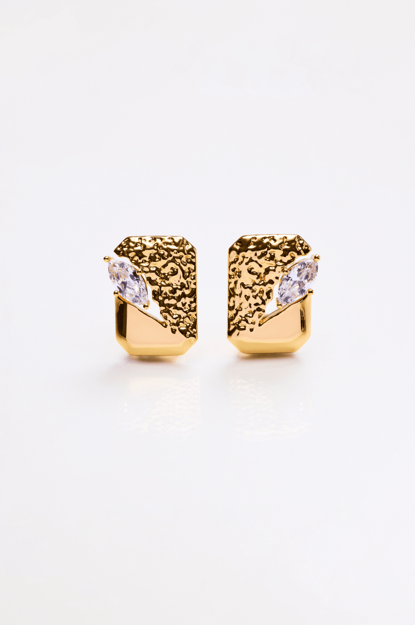 Lara & Ela | Gaia Gold Earrings - Lara & Ela