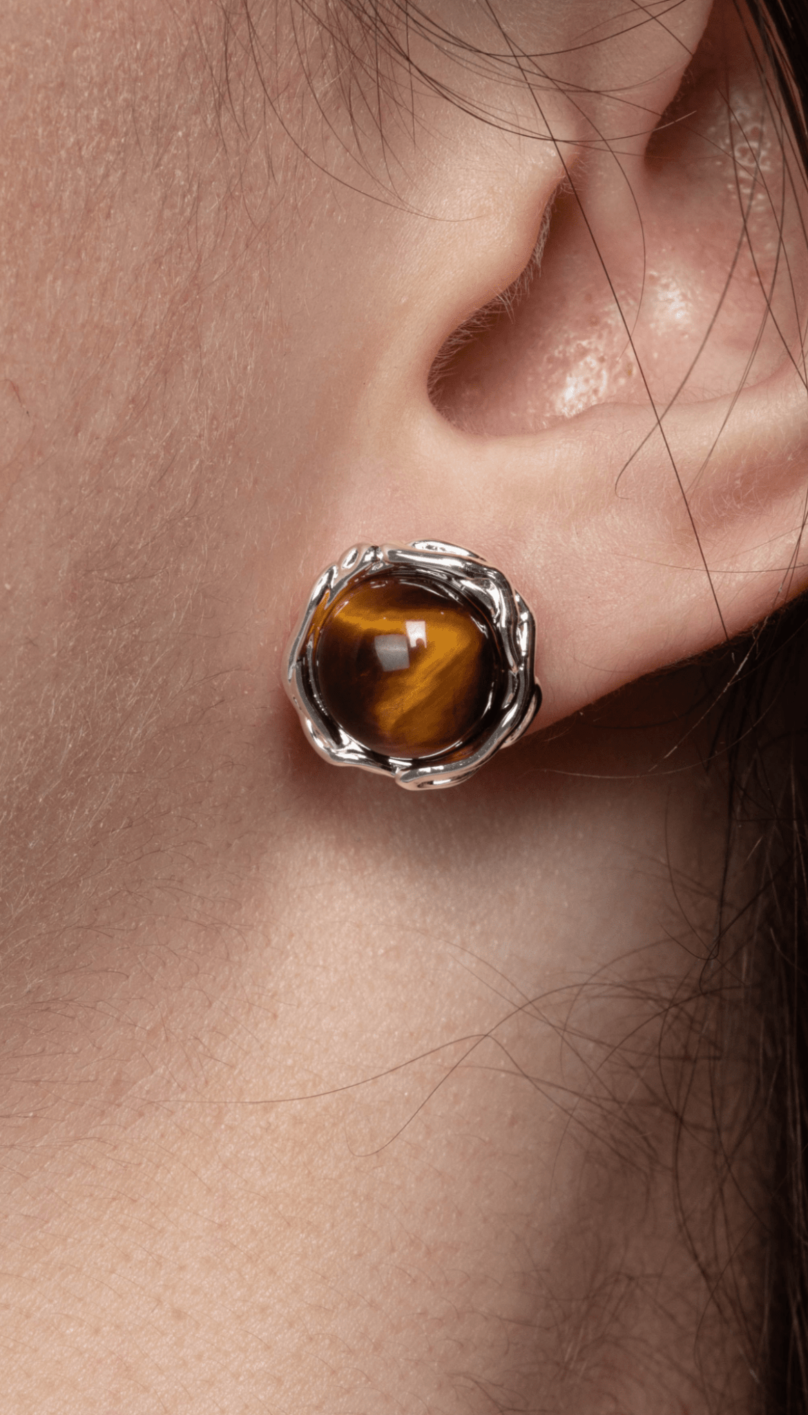 Lara & Ela | Cat And Heath Silver Earrings - Lara & Ela