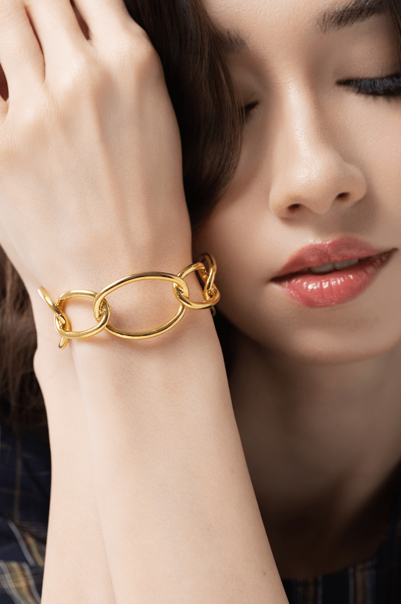 Lara & Ela | Arc Bangle - Lara & Ela
