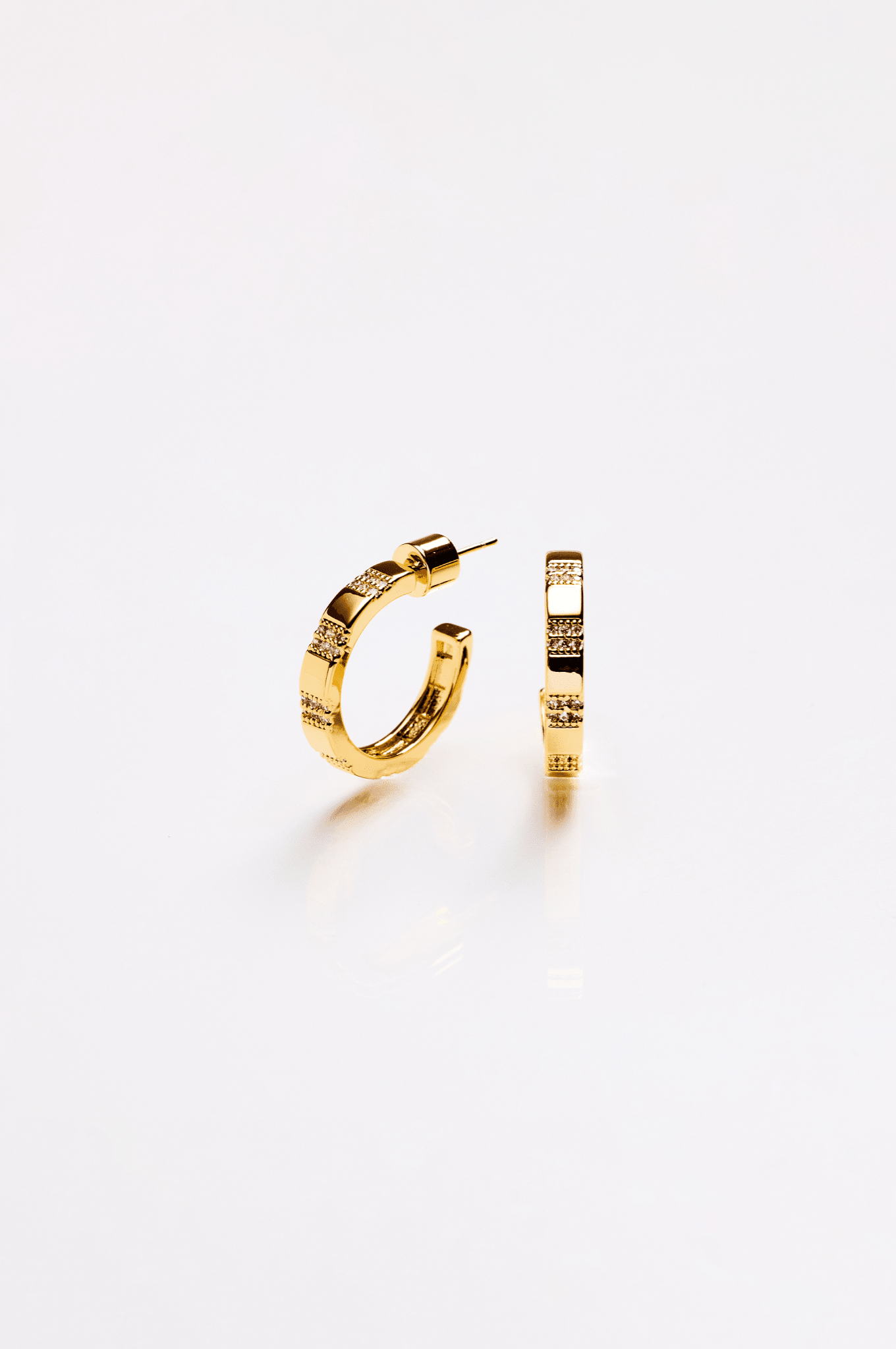 Lara & Ela | Lean On Me Earrings - Lara & Ela