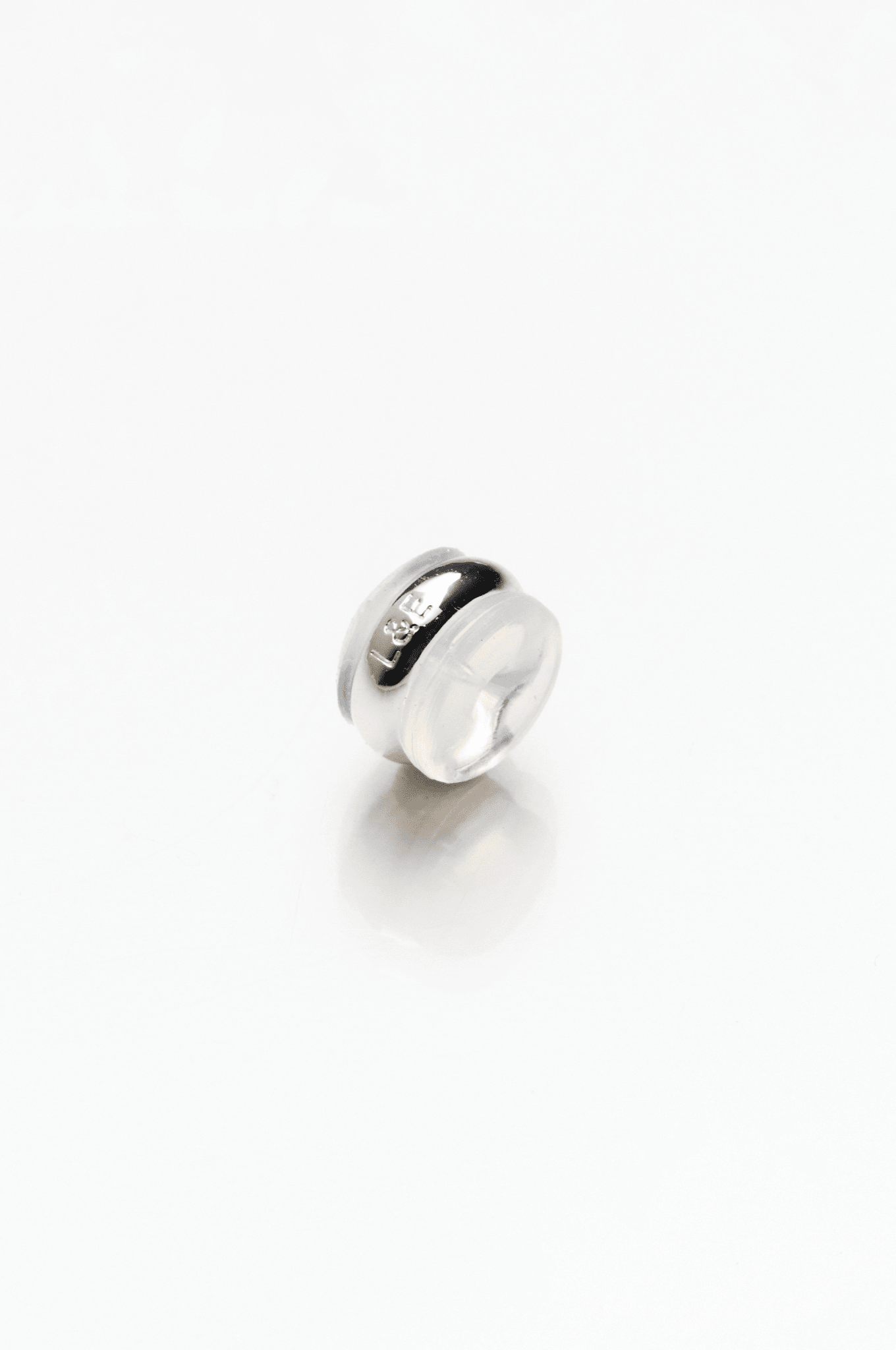 Lara & Ela | Premium Silicone Earring Stoppers - Lara & Ela