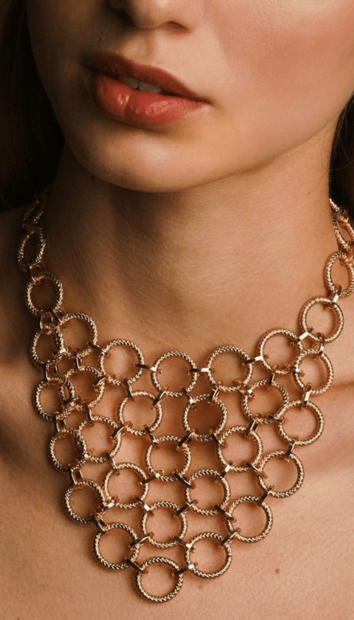 Lara & Ela | Elizabeth Gold Necklace - Lara & Ela