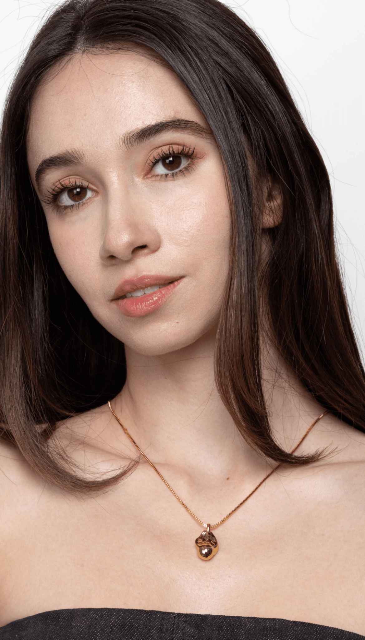 Lara & Ela | The Moon And New York City Necklace - Lara & Ela