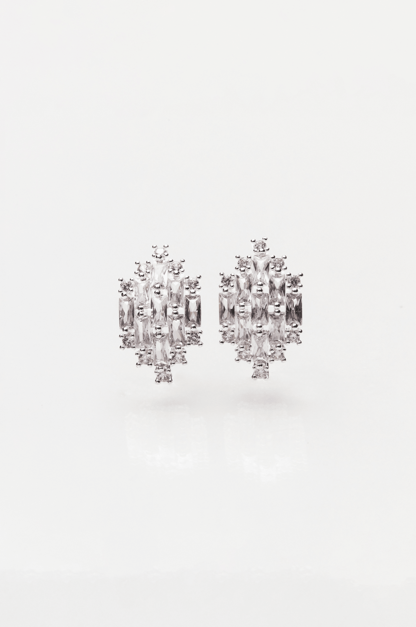 Lara & Ela | Mini Chandelier Earrings - Lara & Ela