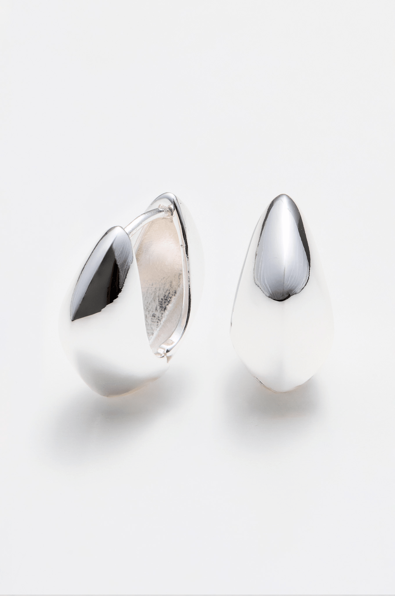 Lara & Ela | Late Checkout Earrings - Lara & Ela