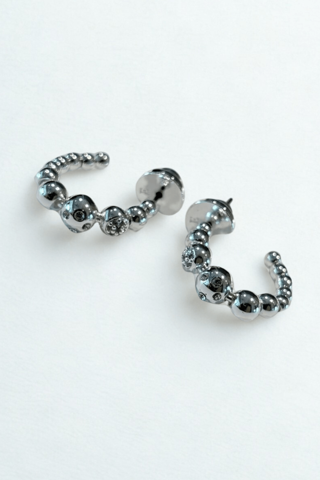 Lara & Ela | Don't Be A Stranger Earrings - Lara & Ela