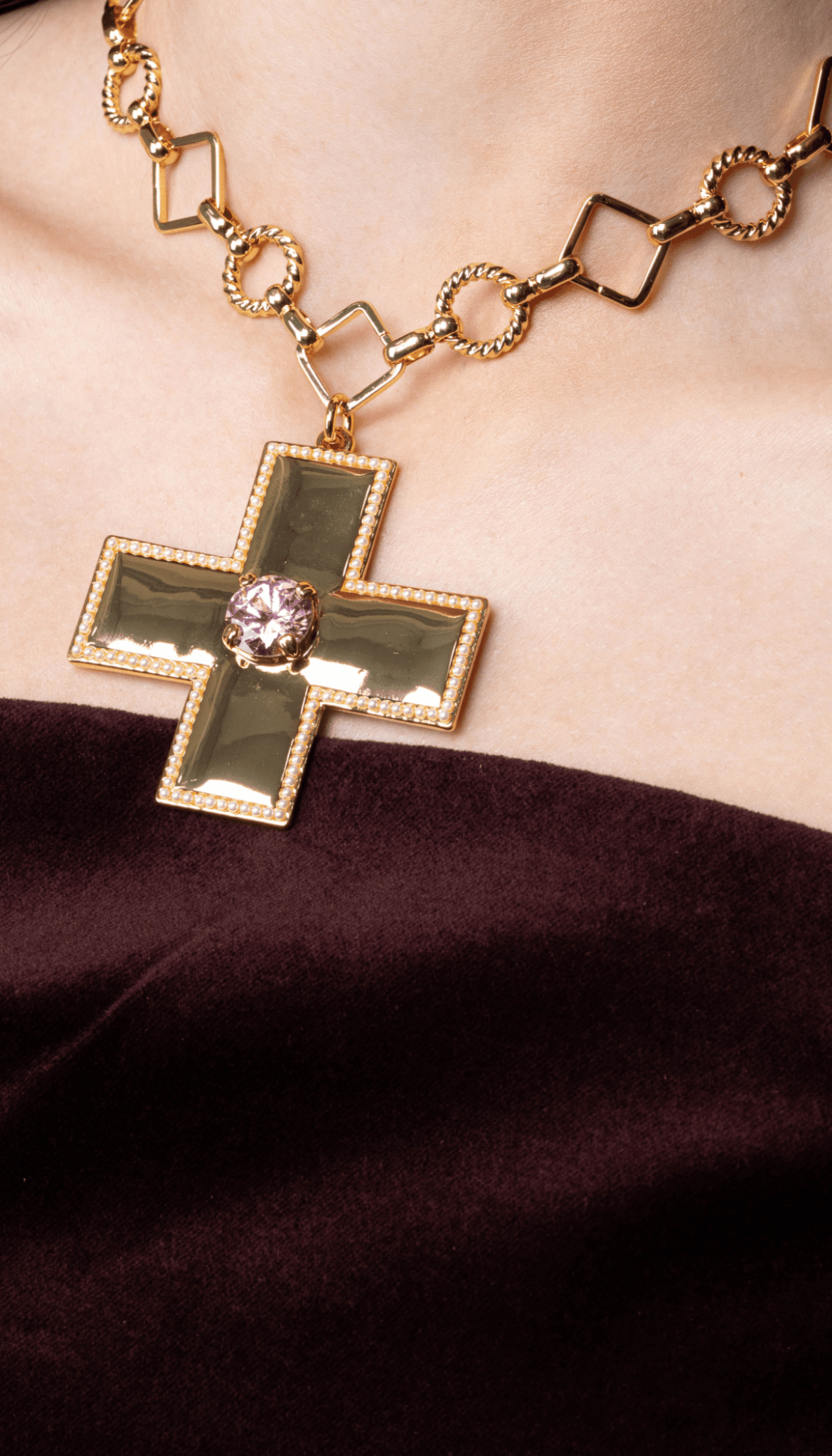 Lara & Ela | Victoria Blossom Pink Gold Necklace - Lara & Ela