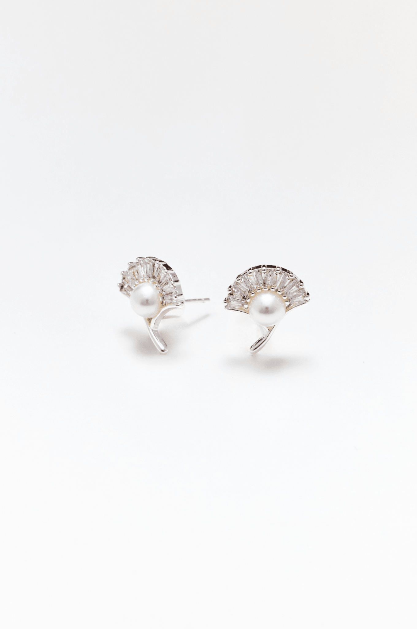 Lara & Ela | Lady Palm Earrings - Lara & Ela