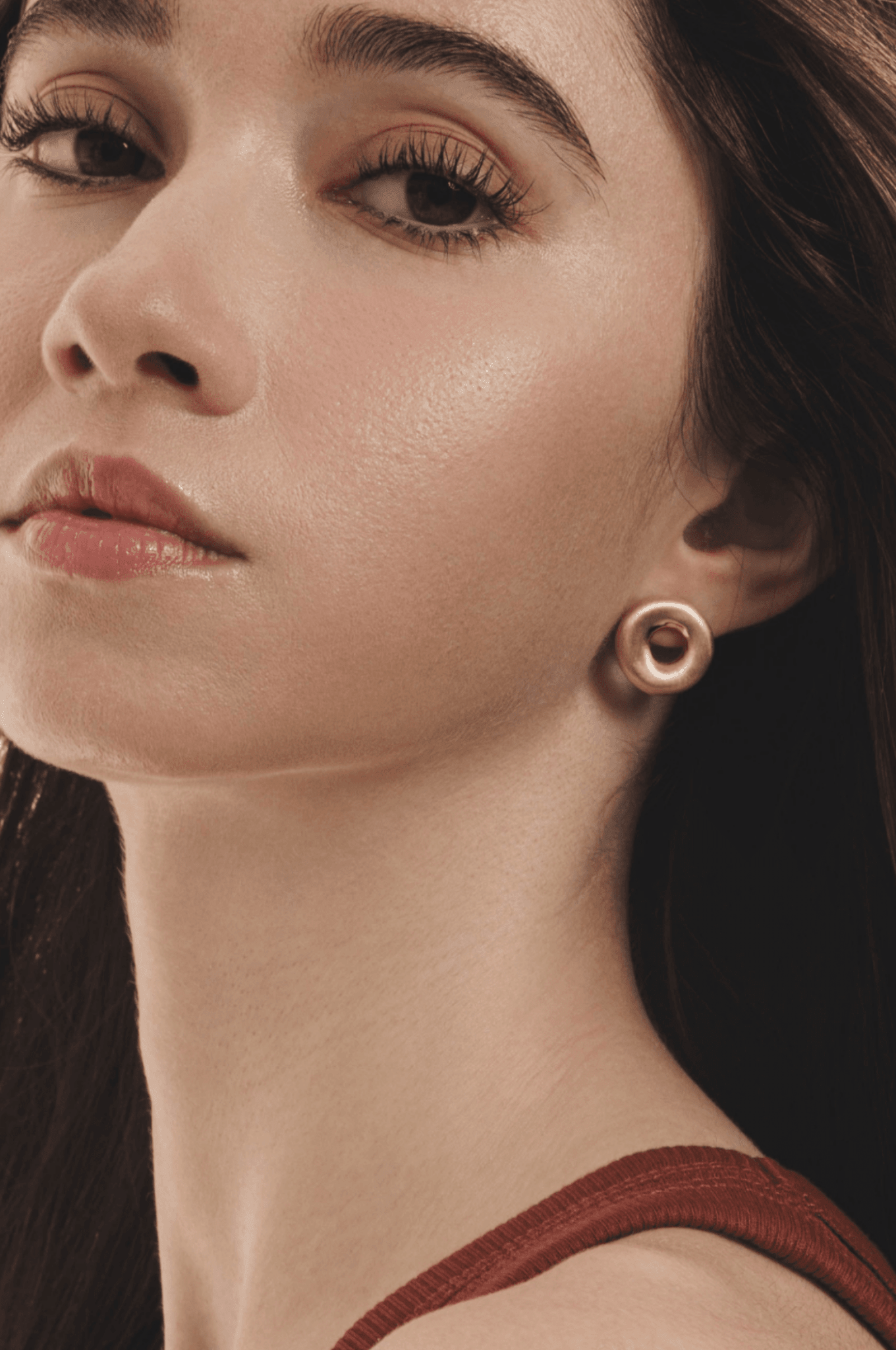 Lara & Ela | Love Makes The World Go Round Earrings - Lara & Ela