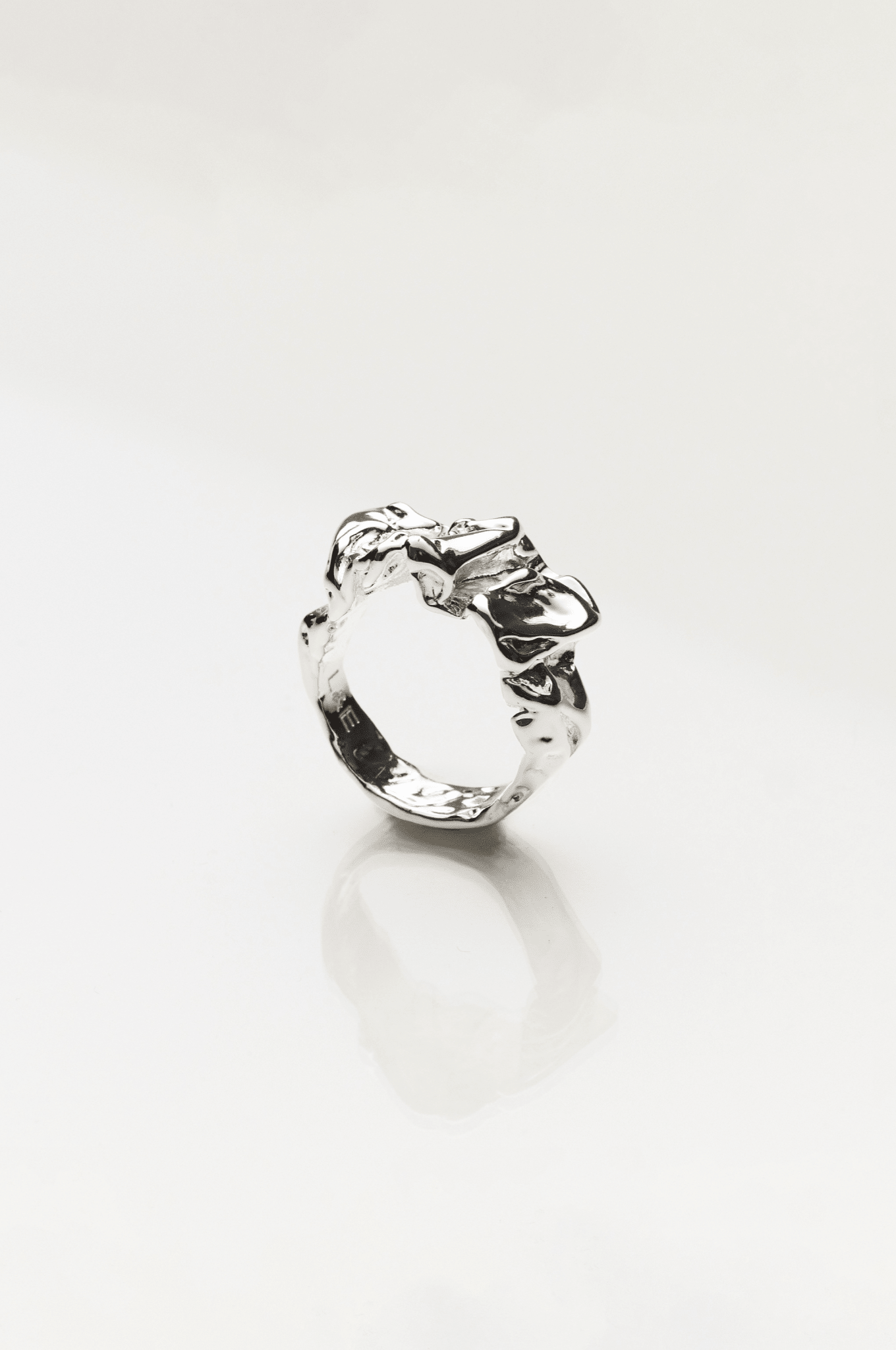 Lara & Ela | Spellbound Ring - Lara & Ela