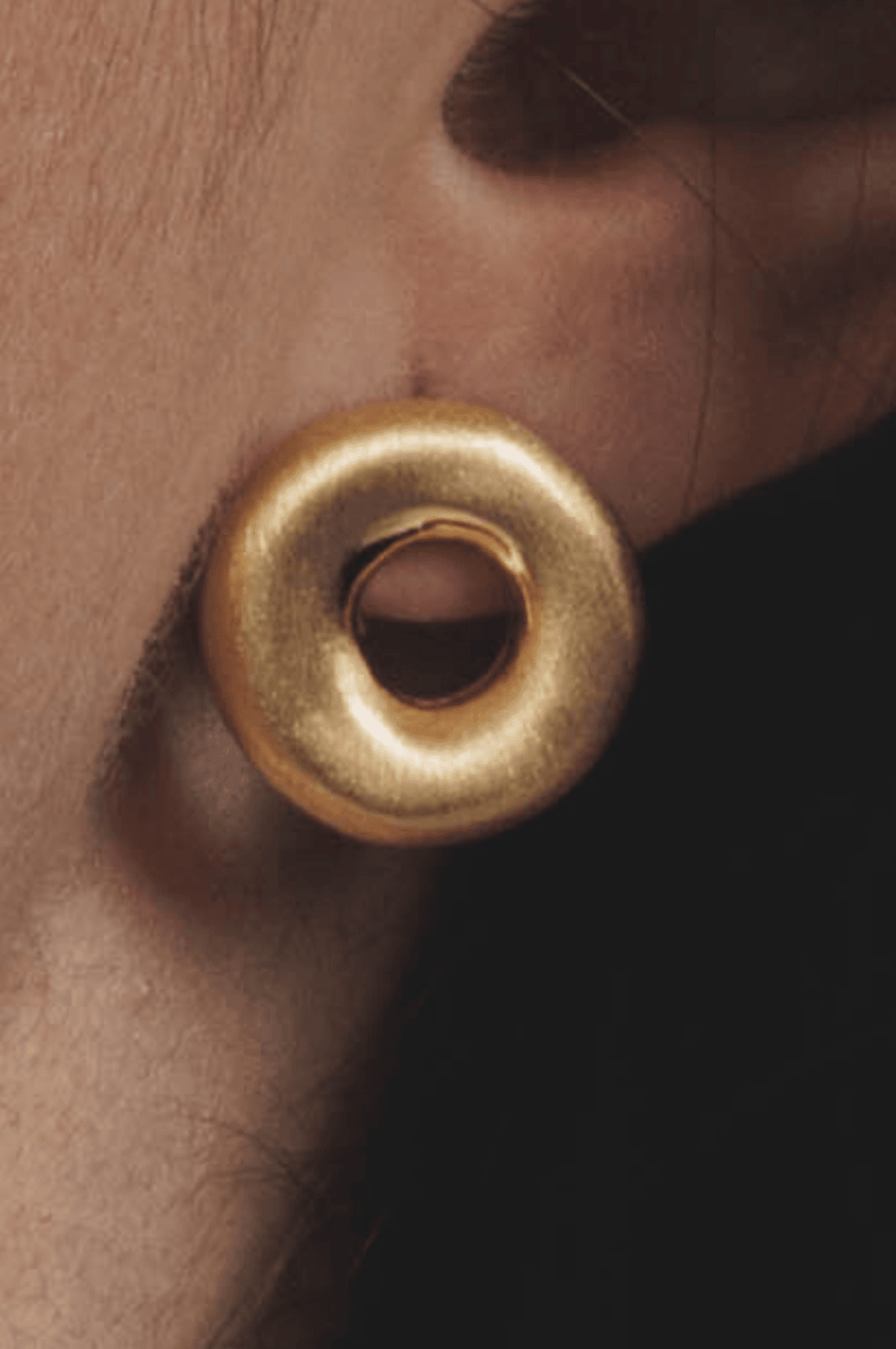 Lara & Ela | Love Makes The World Go Round Earrings - Lara & Ela