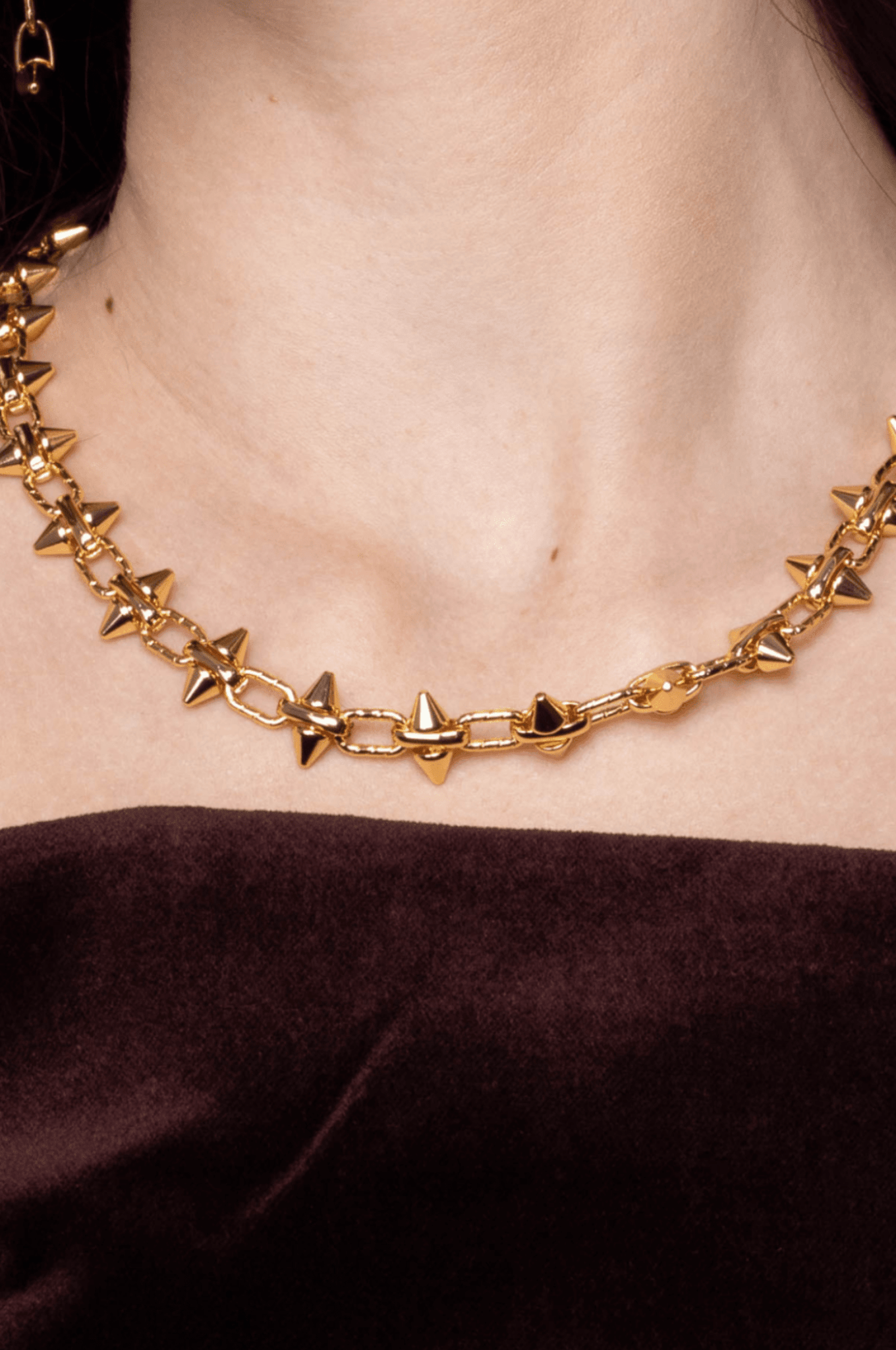 Lara & Ela | Madonna Necklace - Lara & Ela