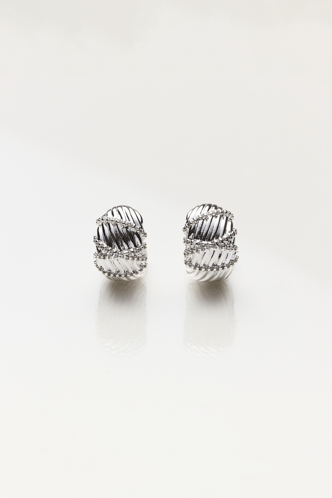 Lara & Ela | Allure Earrings - Lara & Ela