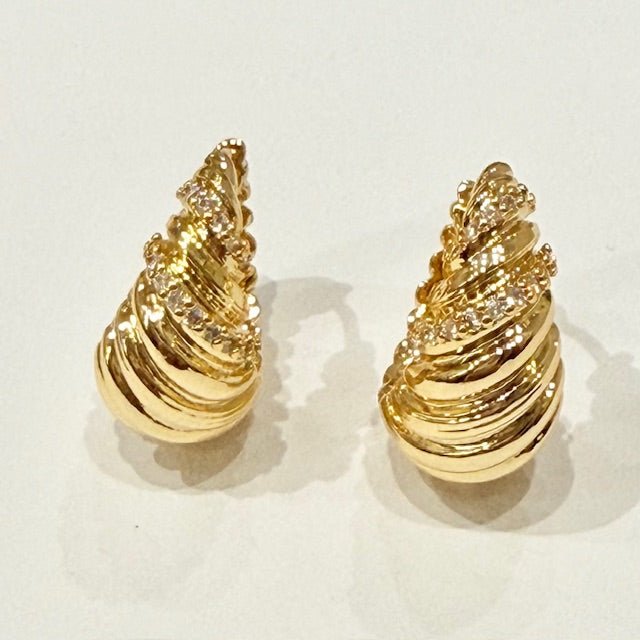 Lara & Ela | Alpha Gold Earrings - Lara & Ela