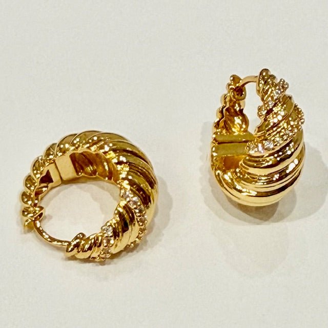 Lara & Ela | Alpha Gold Earrings - Lara & Ela