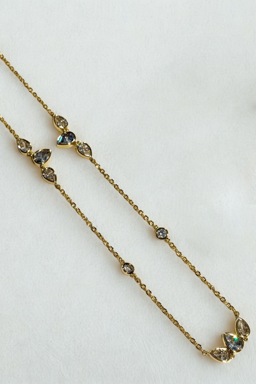 Lara & Ela | Amber Necklace - Lara & Ela