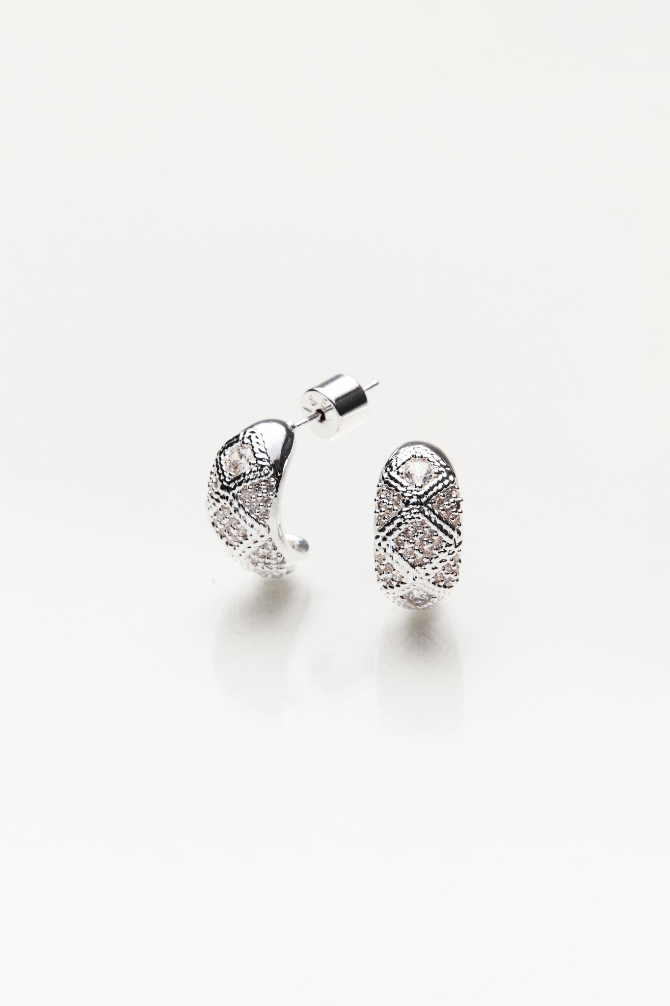 Lara & Ela I Can't Help Falling In Love Earrings - Lara & Ela
