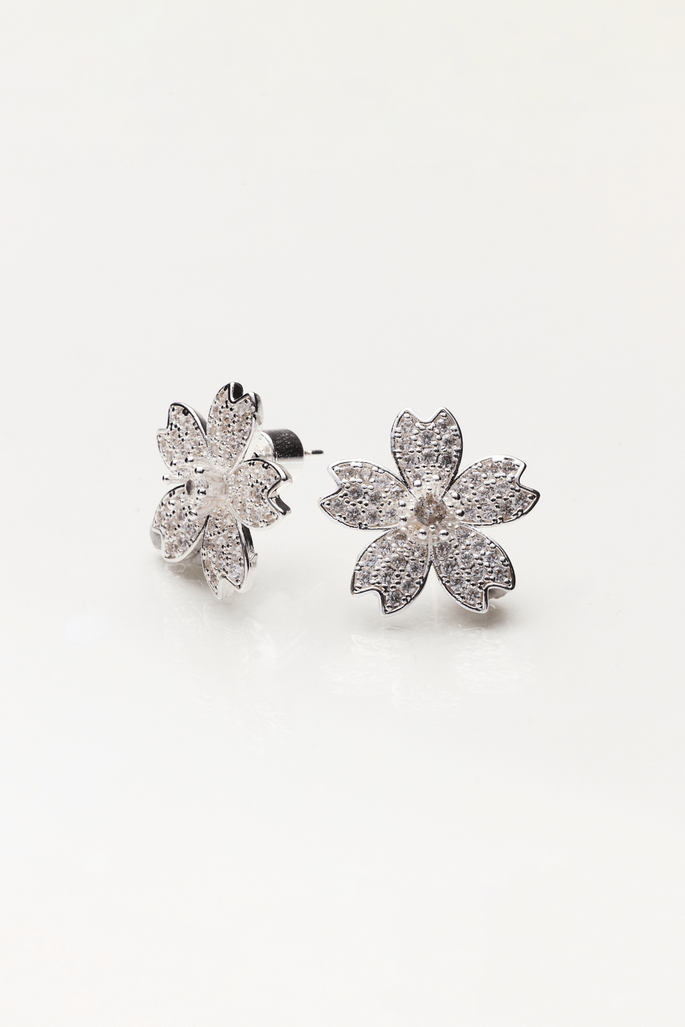 Lara & Ela | Cast Your Spell Earrings - Lara & Ela