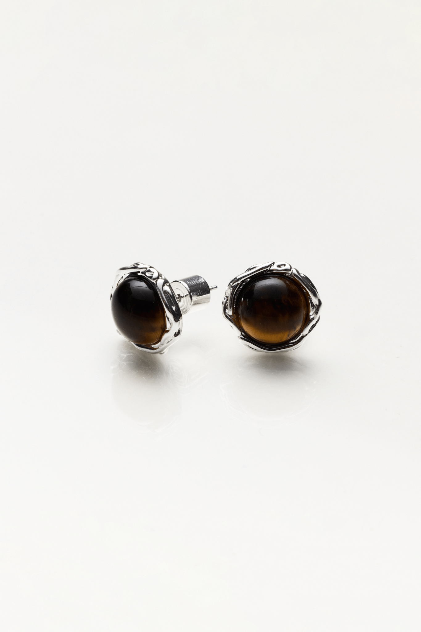 Lara & Ela | Cat And Heath Silver Earrings - Lara & Ela