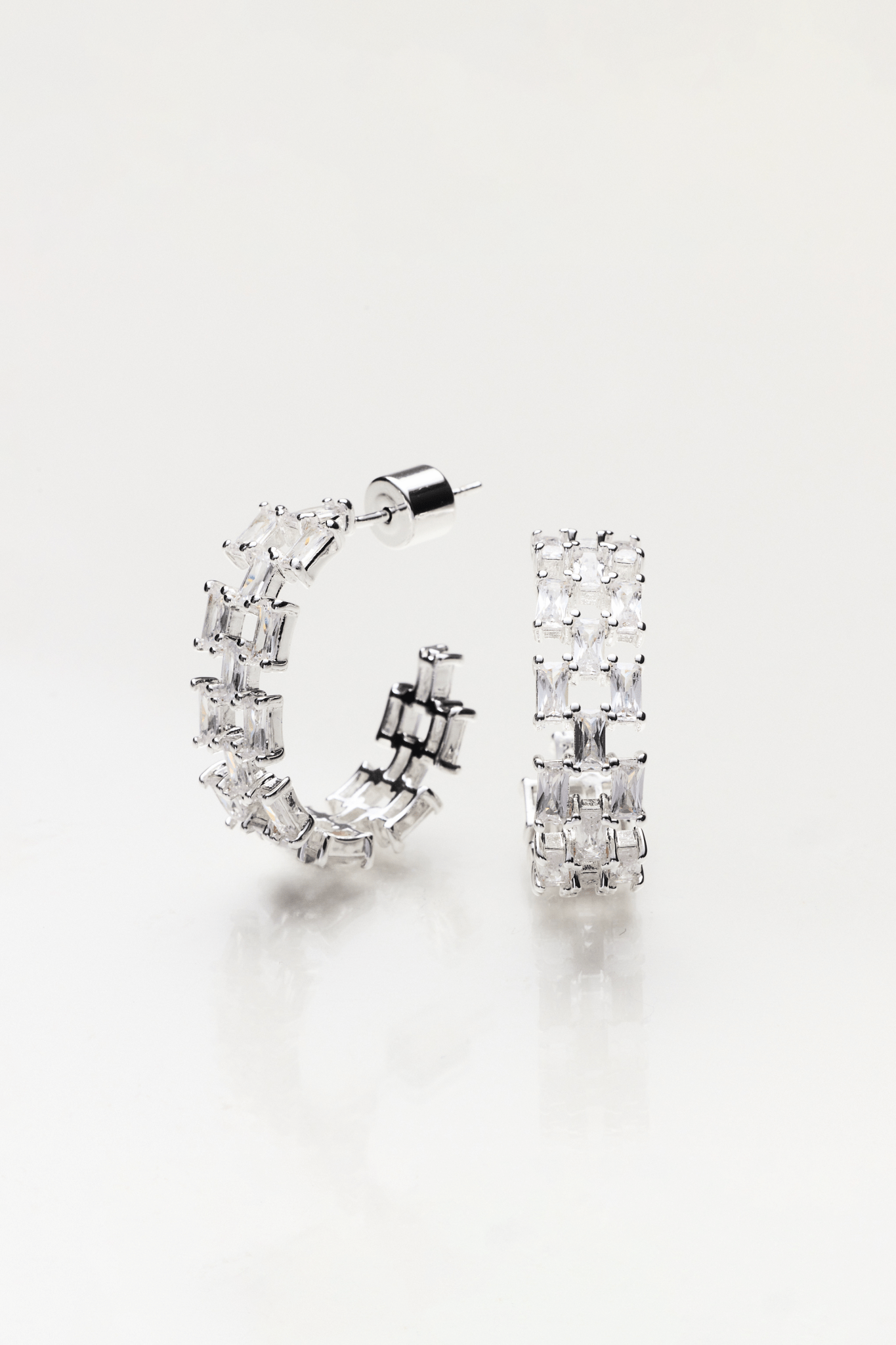 Lara & Ela I Celestial Beauty Earrings - Lara & Ela