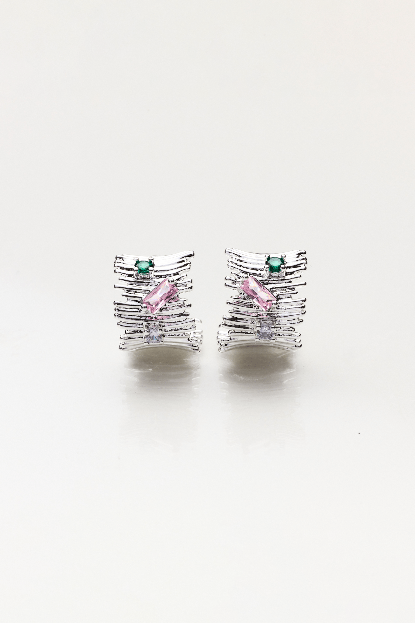 Lara & Ela | Cosmo Please Earrings - Lara & Ela