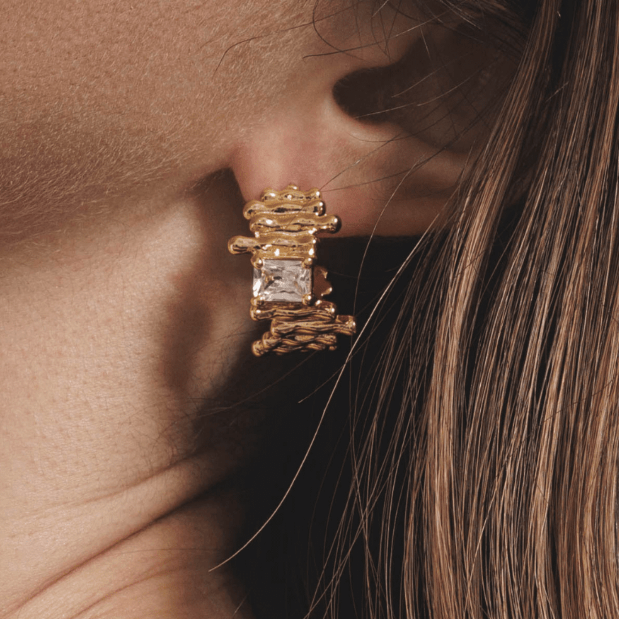 Lara & Ela | Daisy Gold Earrings - Lara & Ela