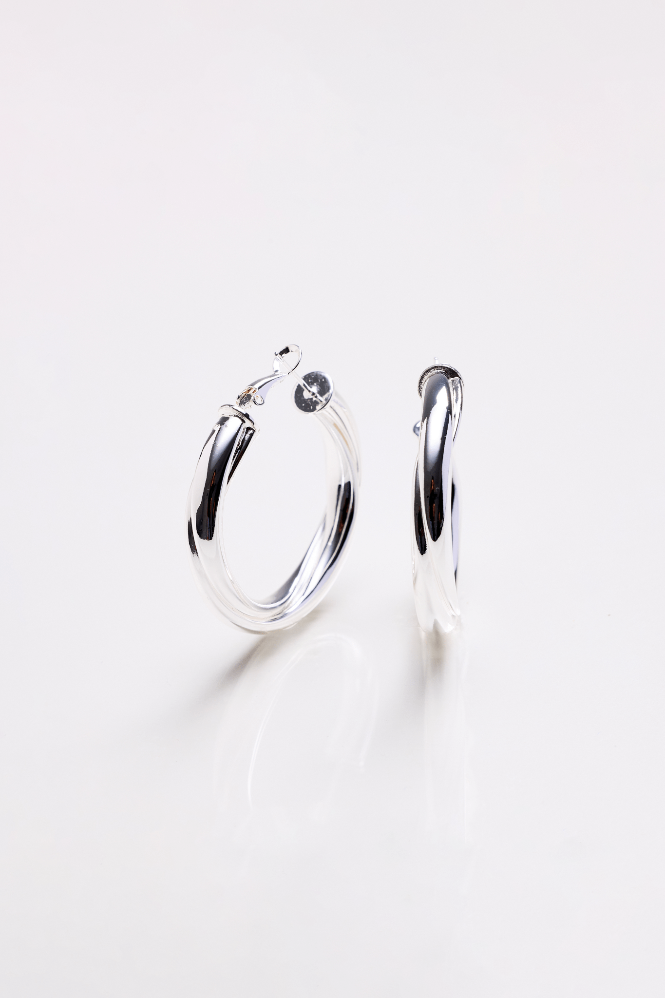 Lara & Ela | Dannii Earrings - Lara & Ela