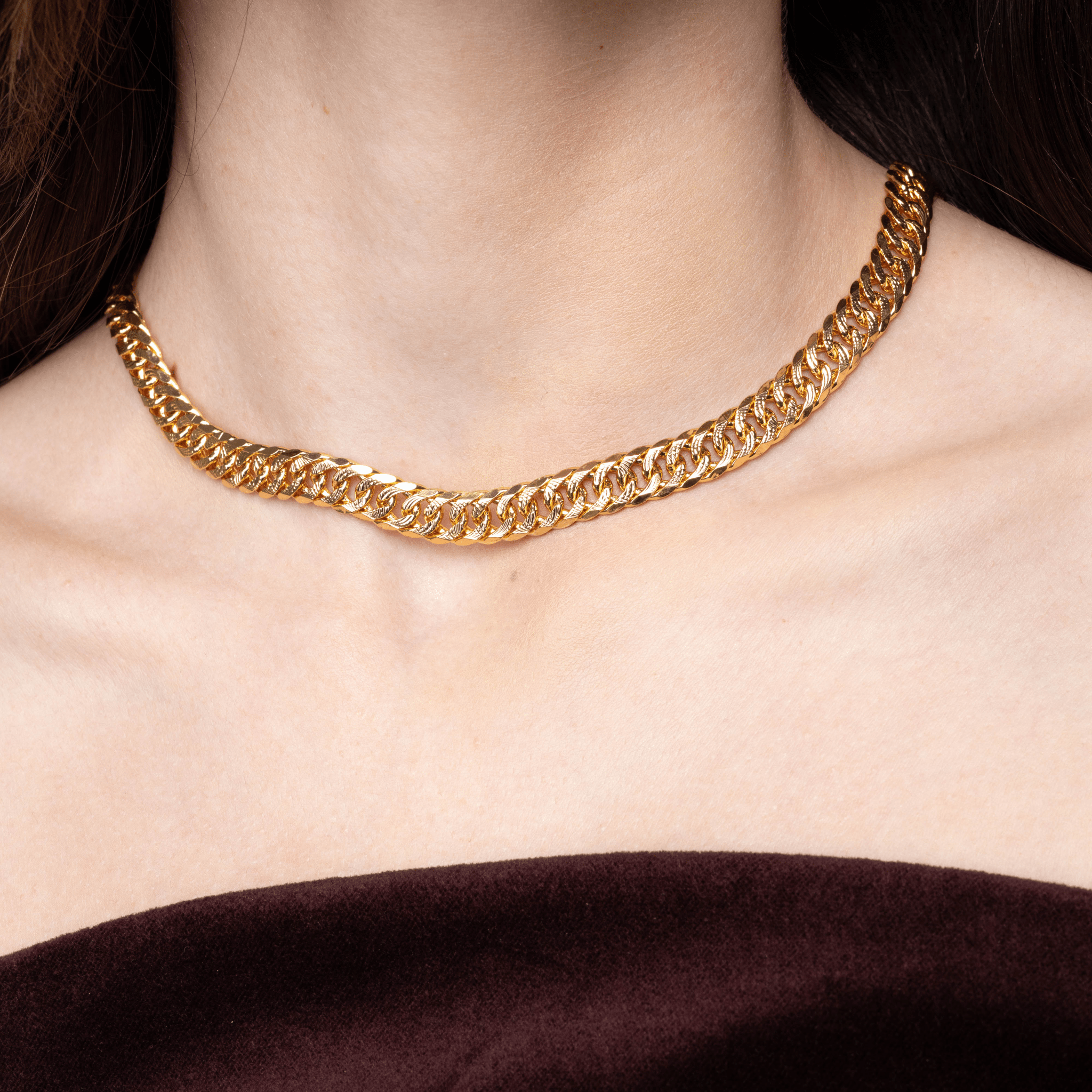 Lara & Ela | Divine Gold Necklace - Lara & Ela