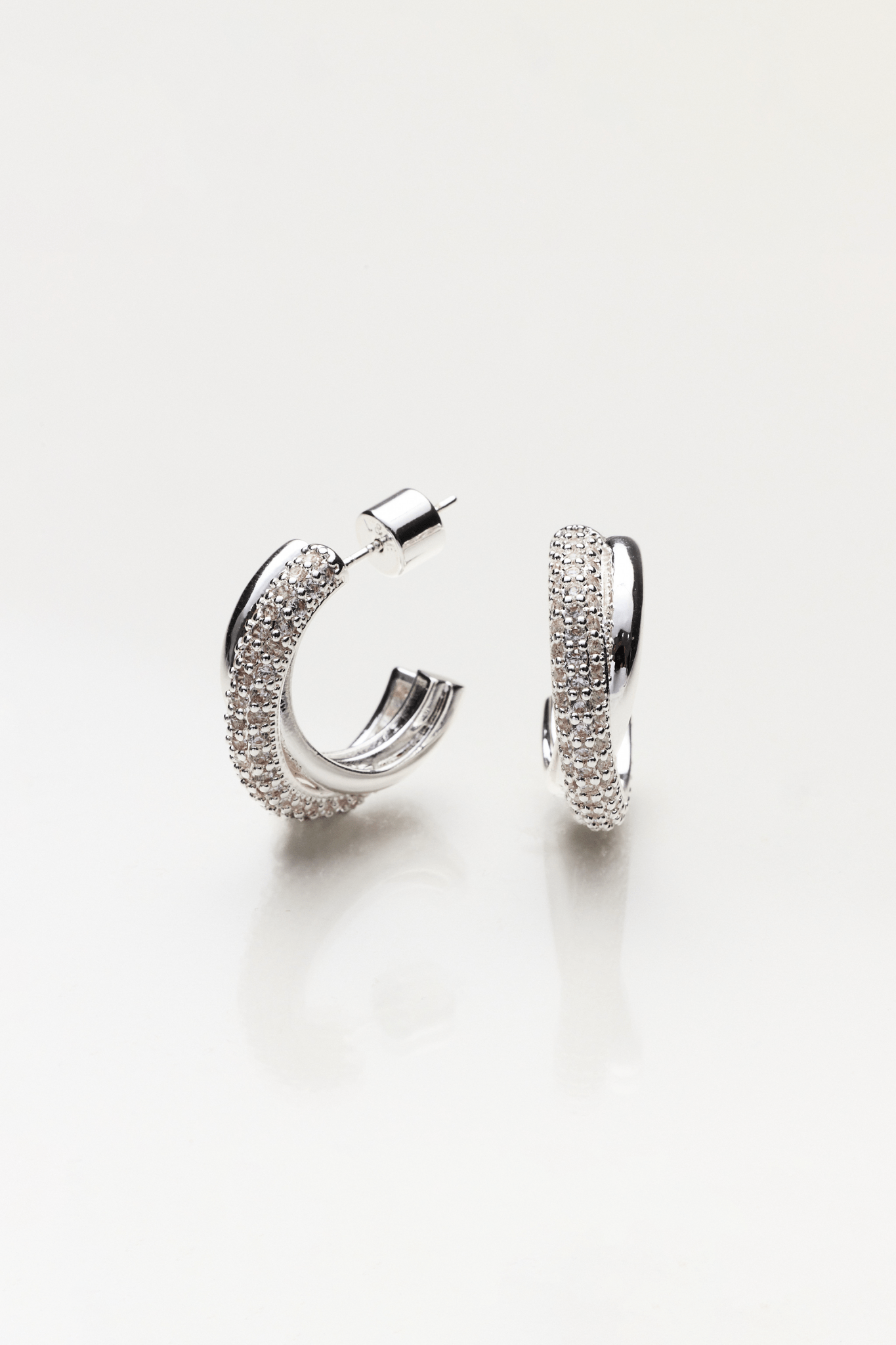 Lara & Ela | Dress You Up In My Love Earrings - Lara & Ela