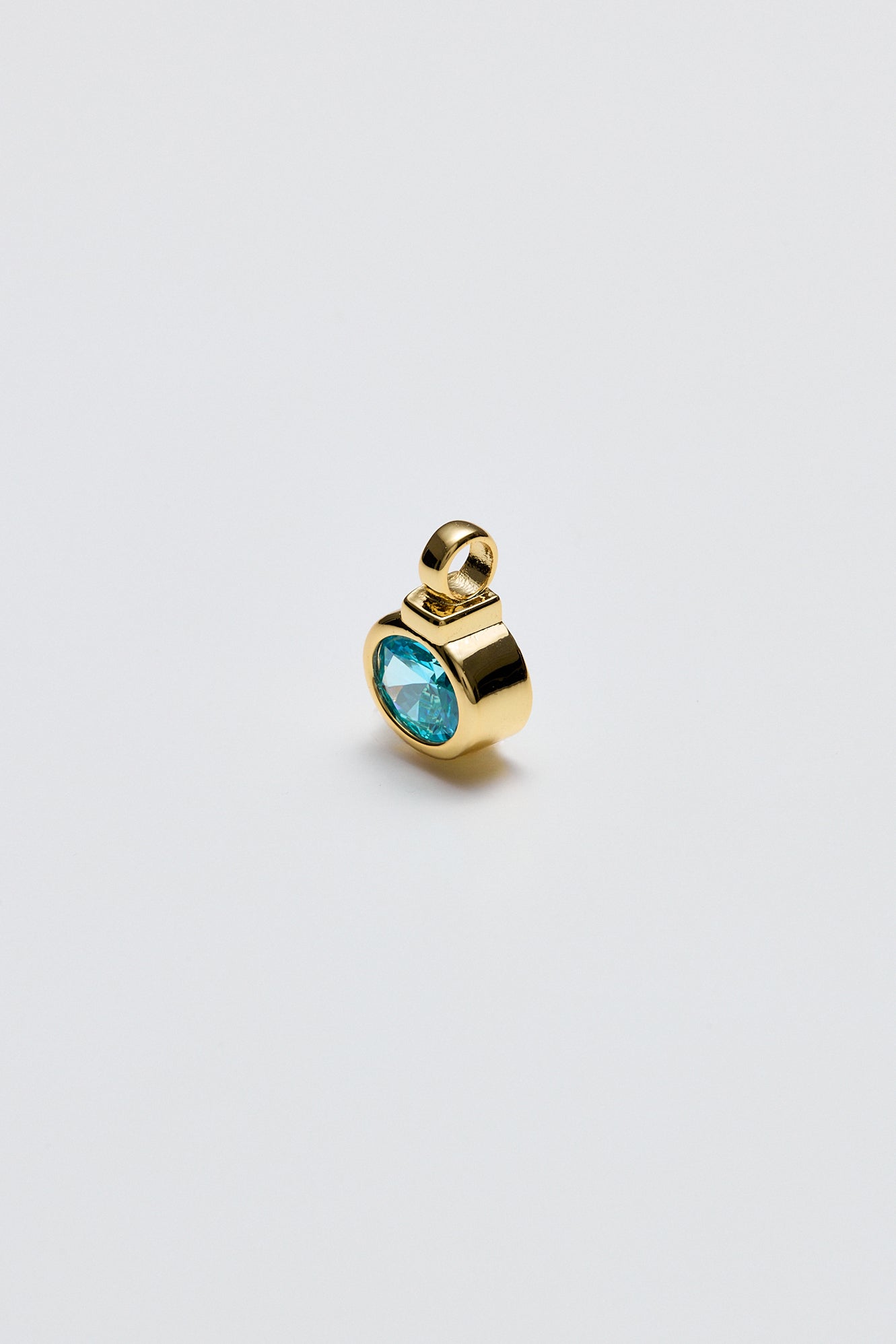 Lara & Ela | East - West Bezel Birthstone Pendant - Lara & Ela