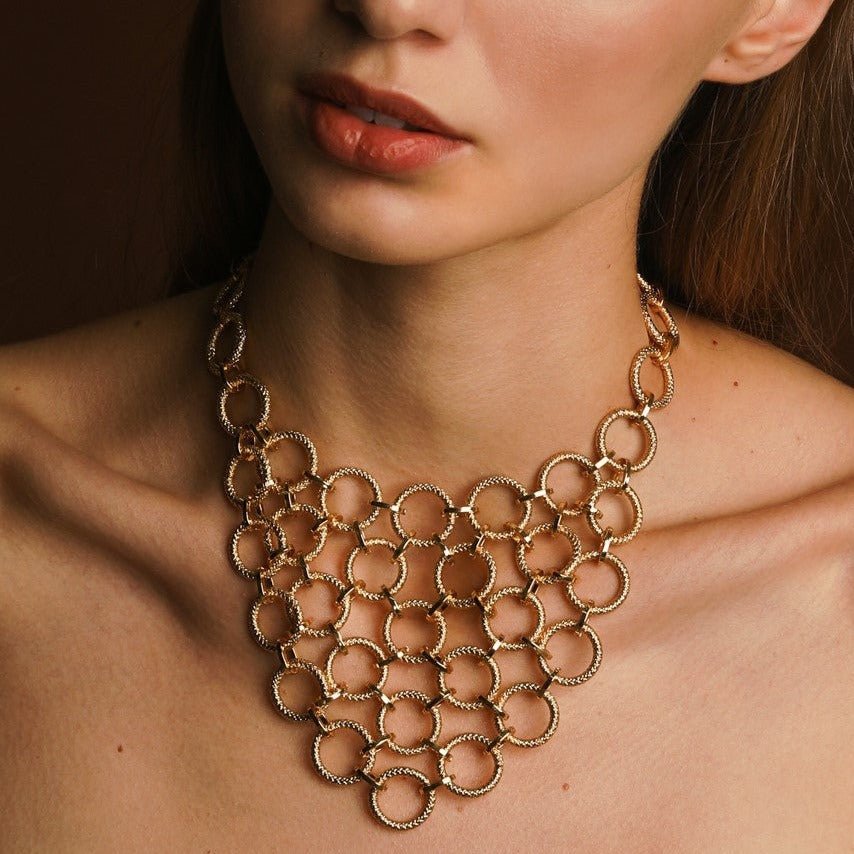 Lara & Ela | Elizabeth Gold Necklace - Lara & Ela