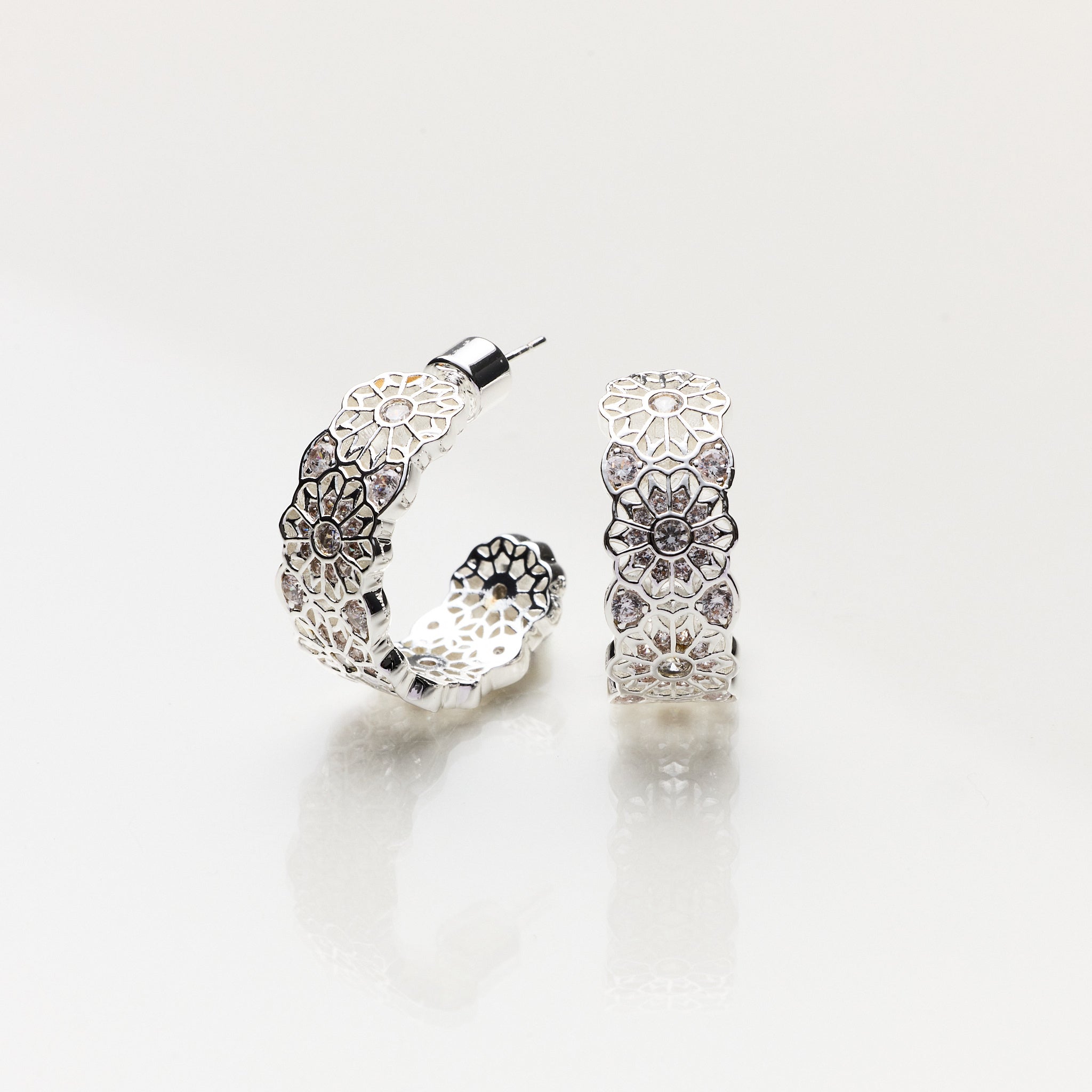 Lara & Ela | Fortuitous Silver Earrings - Lara & Ela