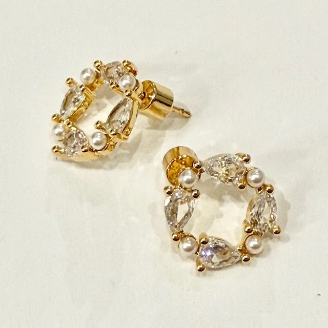 Lara & Ela | Gamma Gold Earrings - Lara & Ela