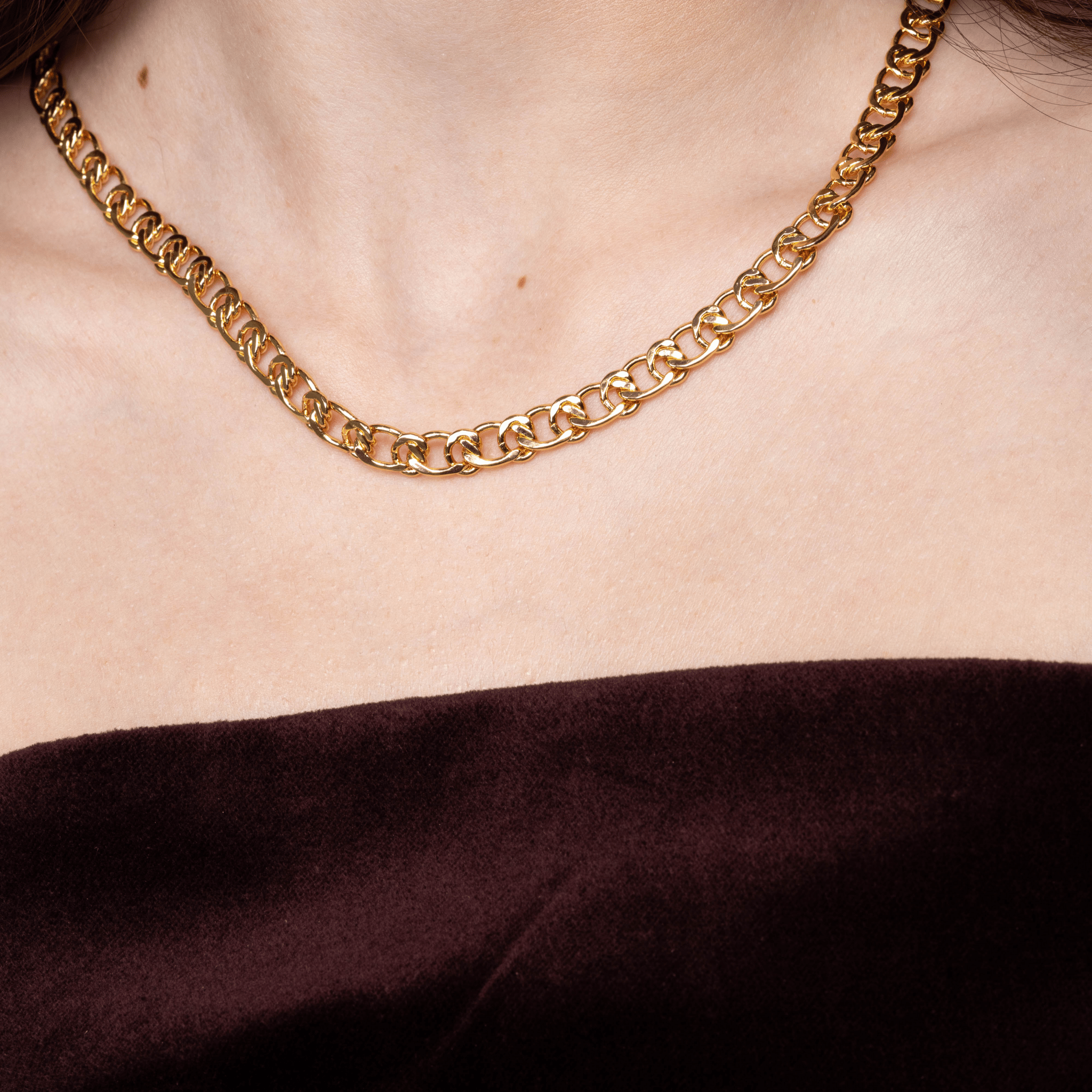 Lara & Ela | Giselle Gold Necklace - Lara & Ela