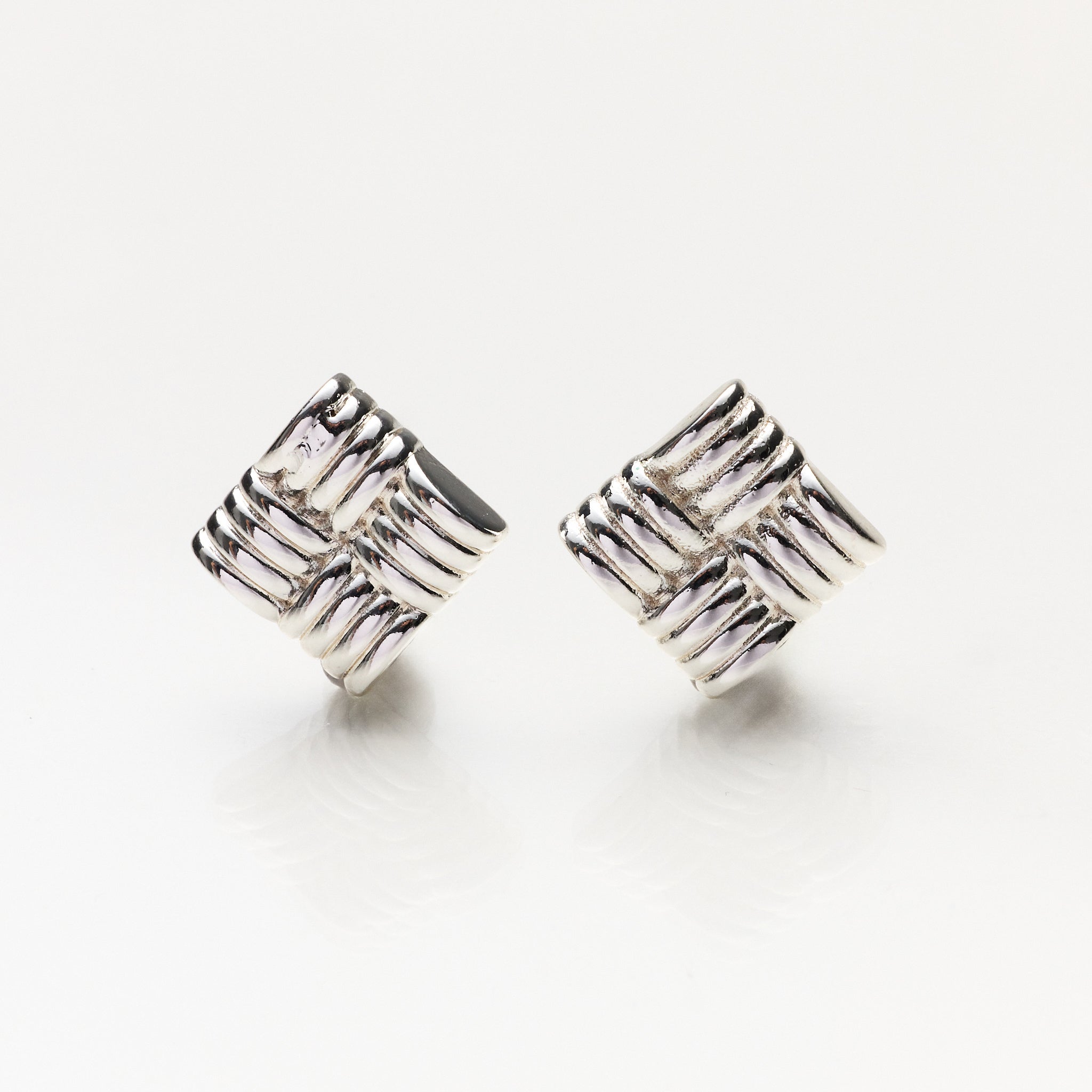 Lara & Ela | Go Your Own Way Silver Earrings - Lara & Ela
