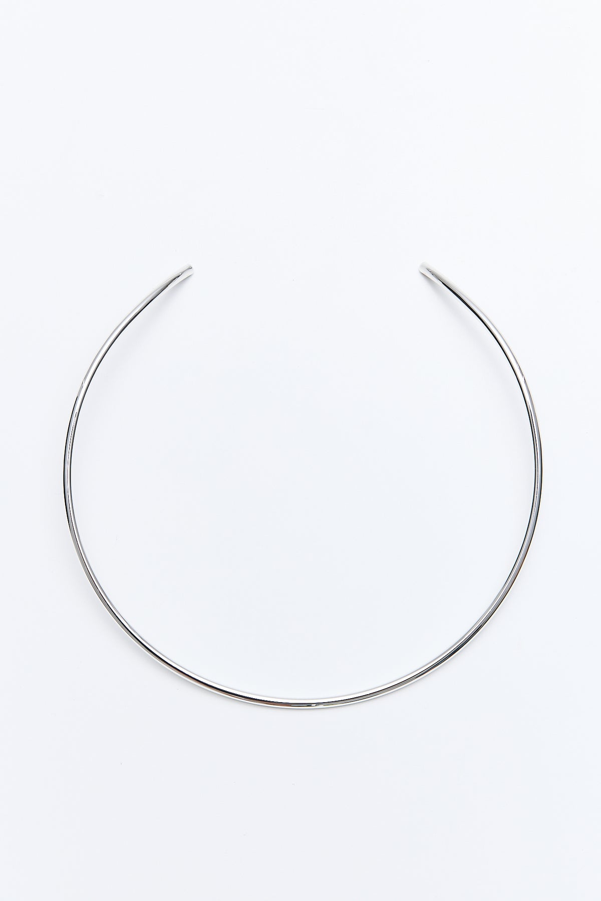 Lara & Ela | Goddess Choker Silver and Oval Pendant Silver