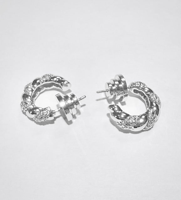Lara & Ela | Halo Earrings