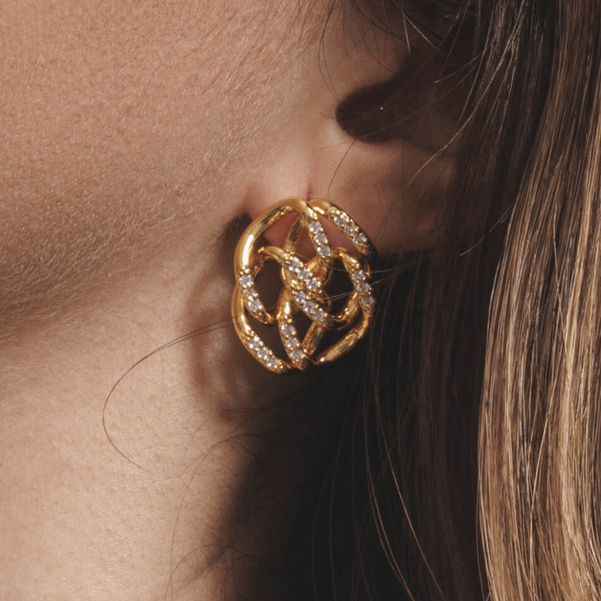 Lara & Ela | Hestia Gold Earrings - Lara & Ela