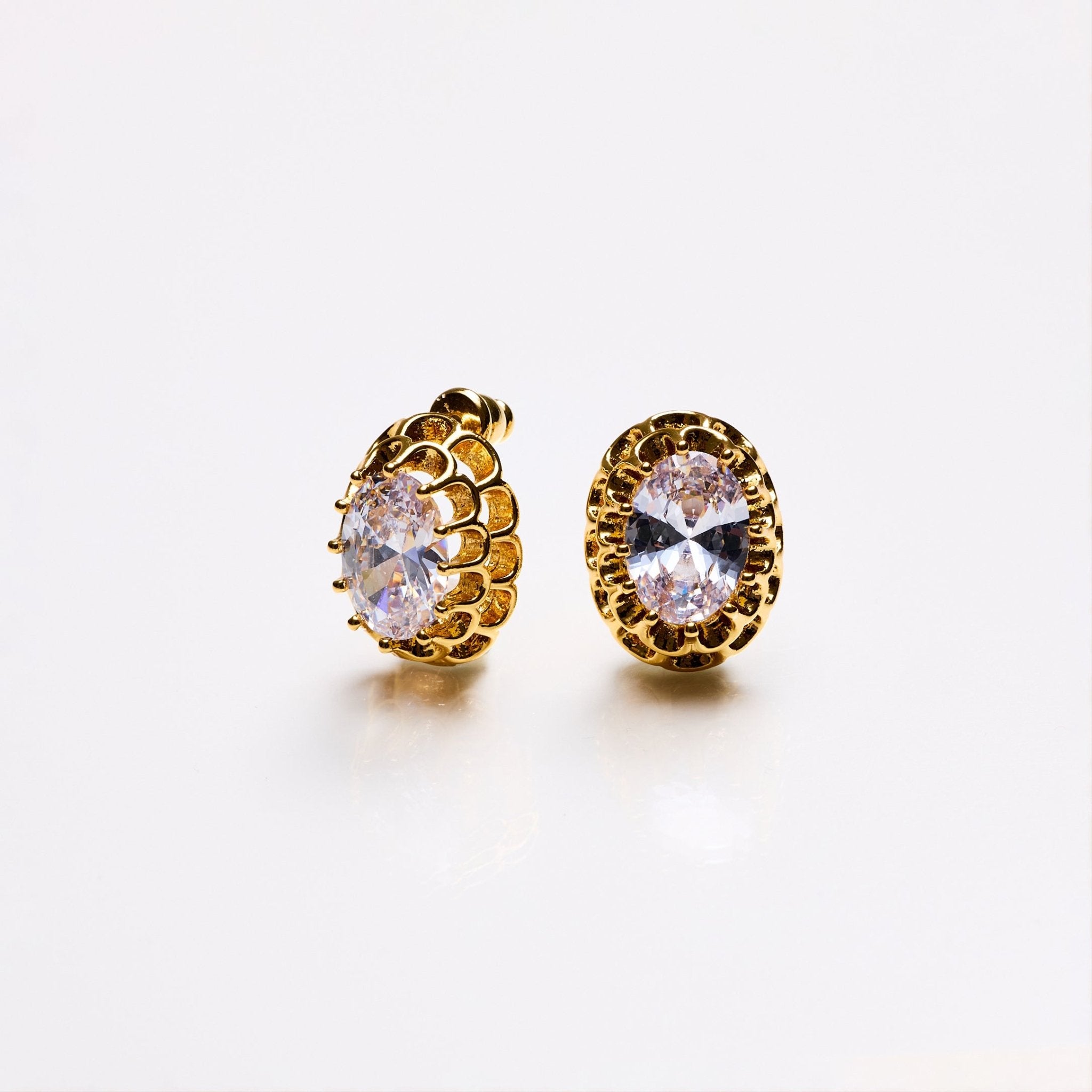 Lara & Ela | Kate Gold Earrings - Lara & Ela