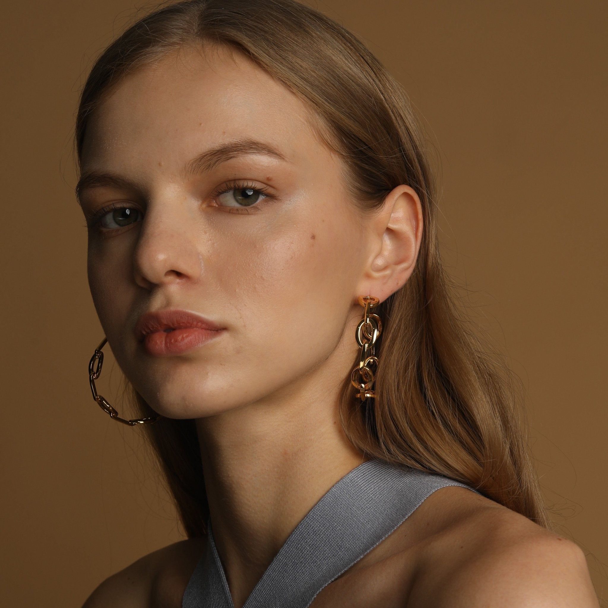 Lara & Ela | Dorothy Gold Earrings - Lara & Ela
