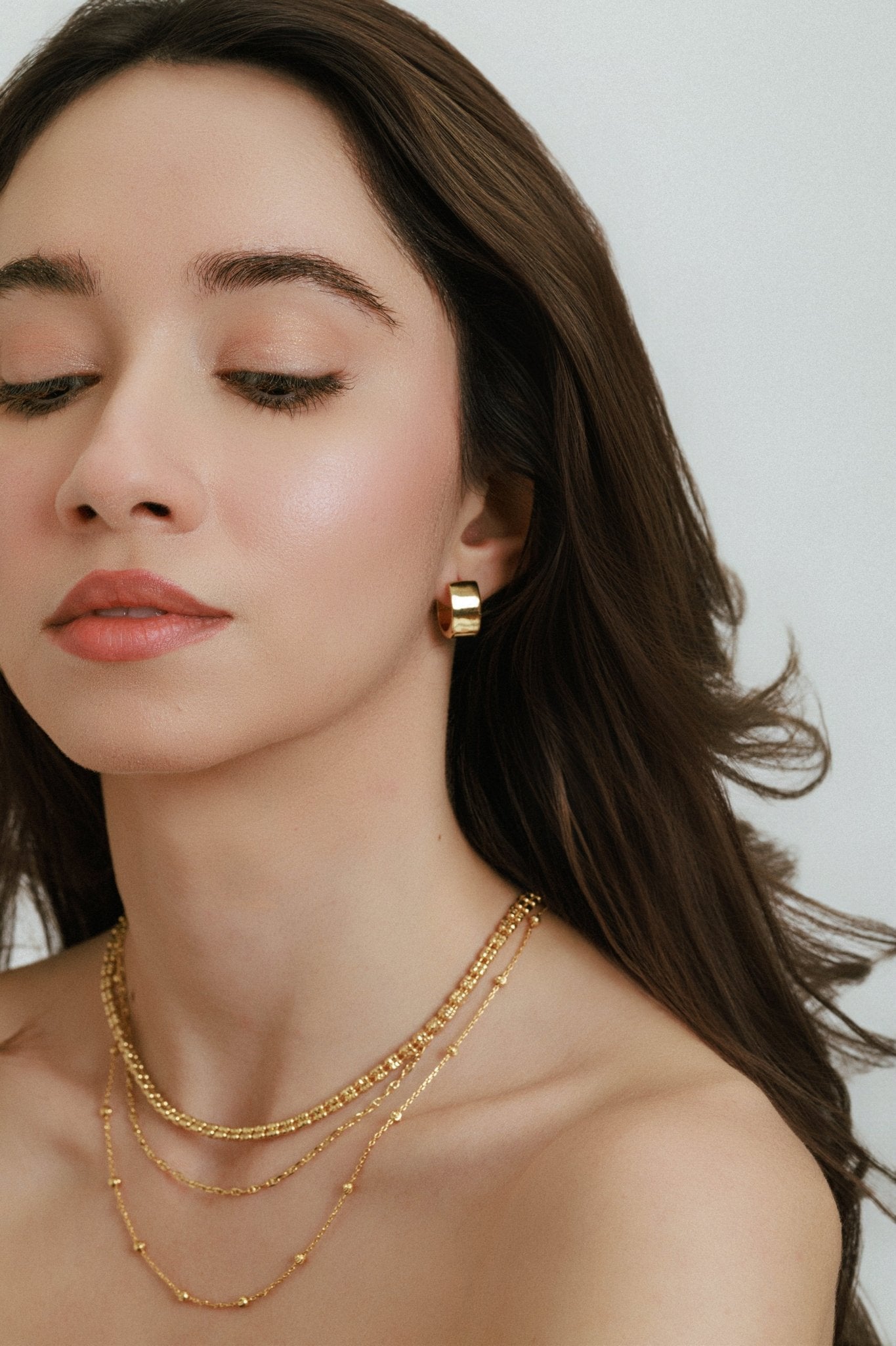 Lara & Ela | Wonders Never Cease Necklace - Lara & Ela