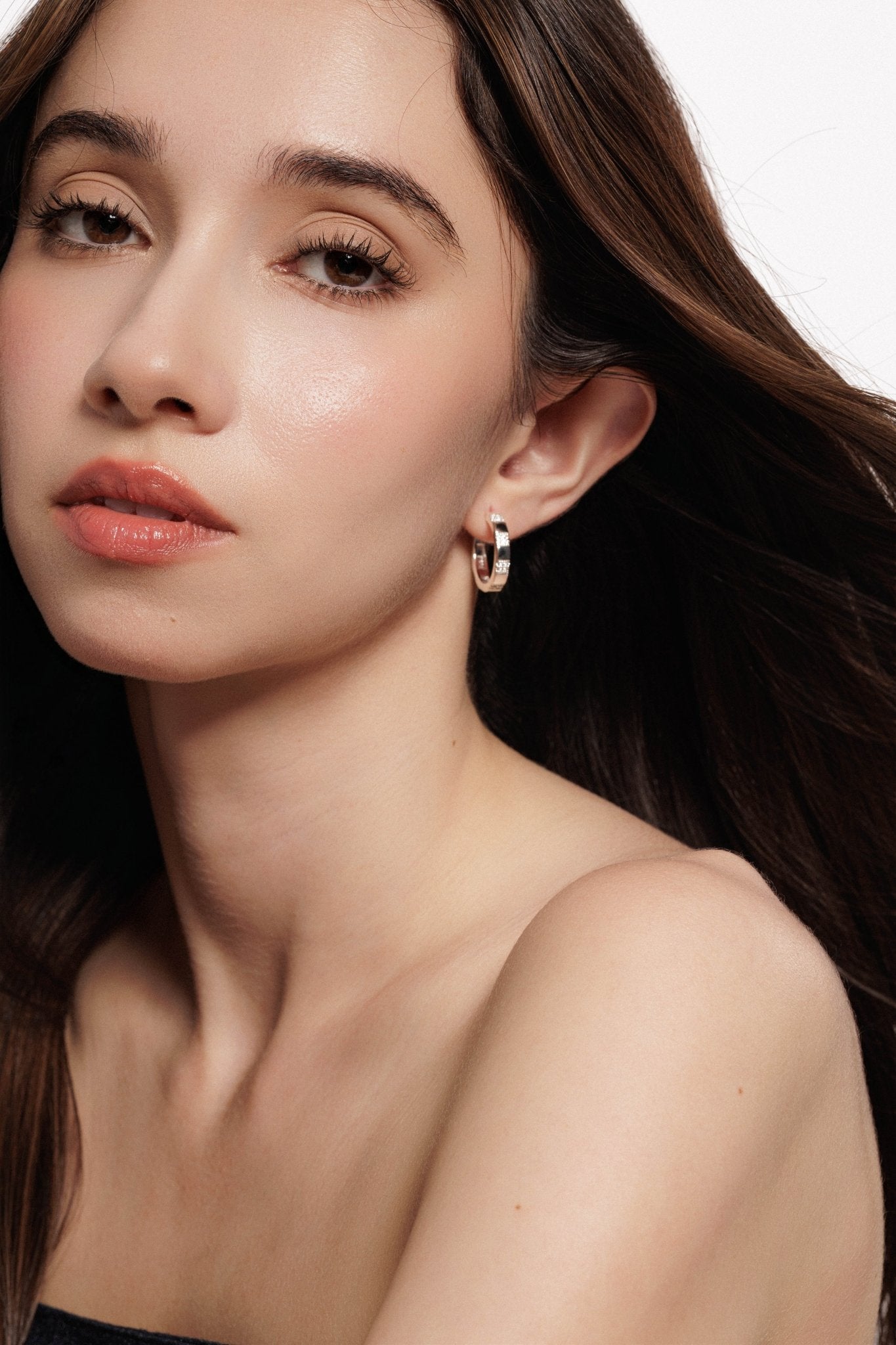 Lara & Ela | Lean On Me Earrings - Lara & Ela