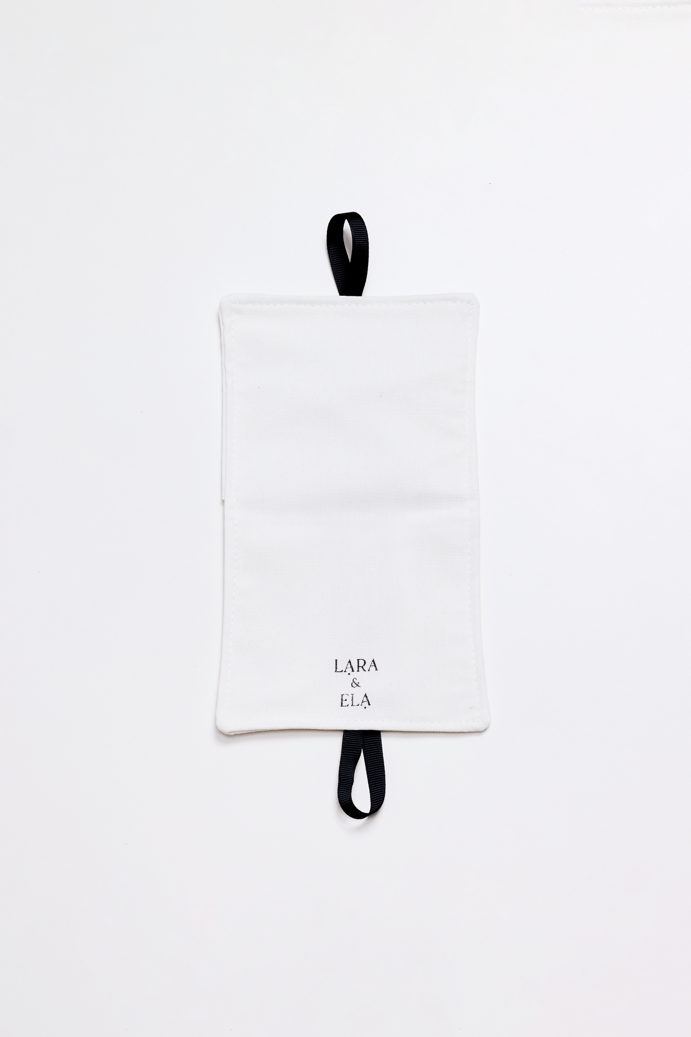 Lara & Ela | Linen Jewellery Pouch - Lara & Ela