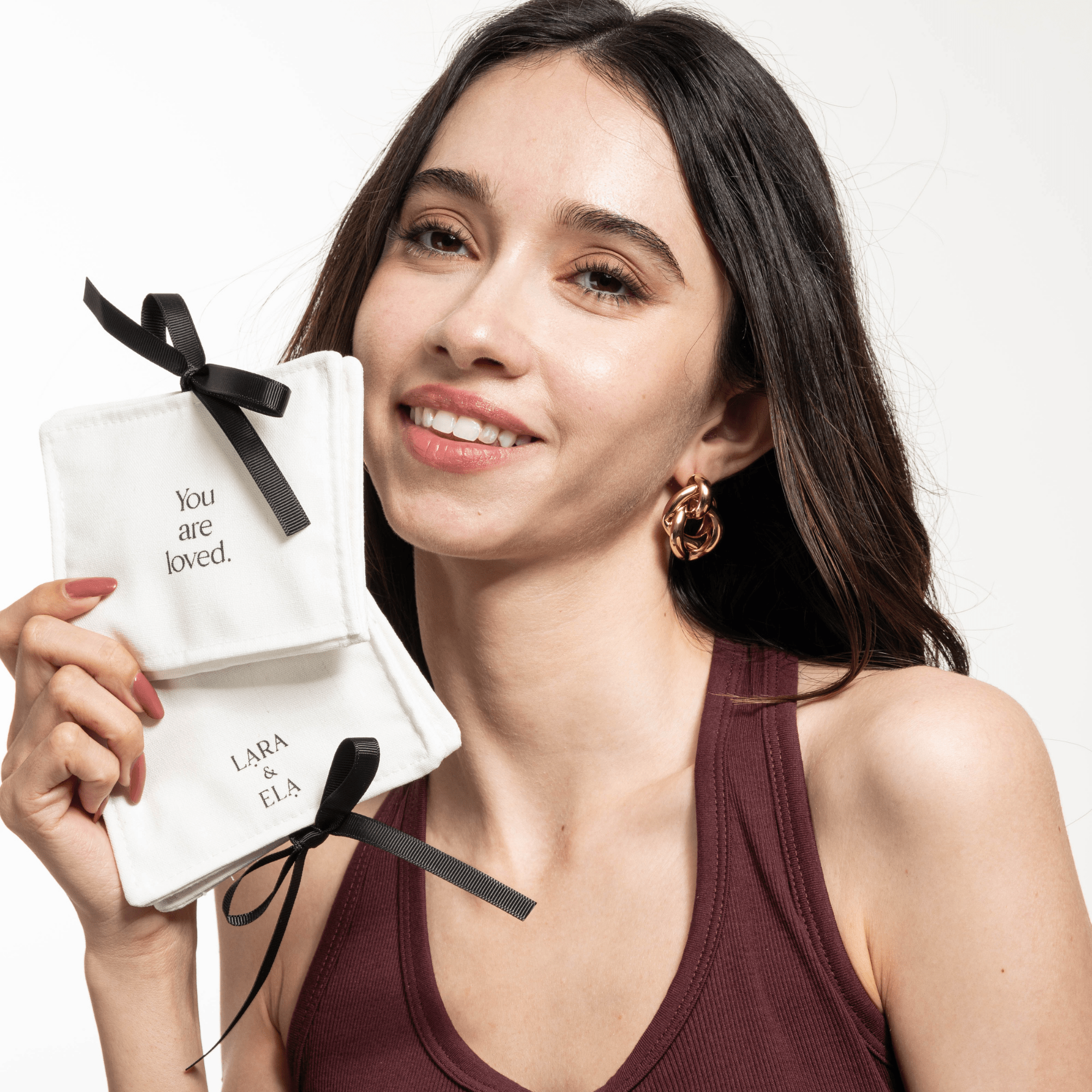 Lara & Ela | Linen Jewellery Pouch - Lara & Ela