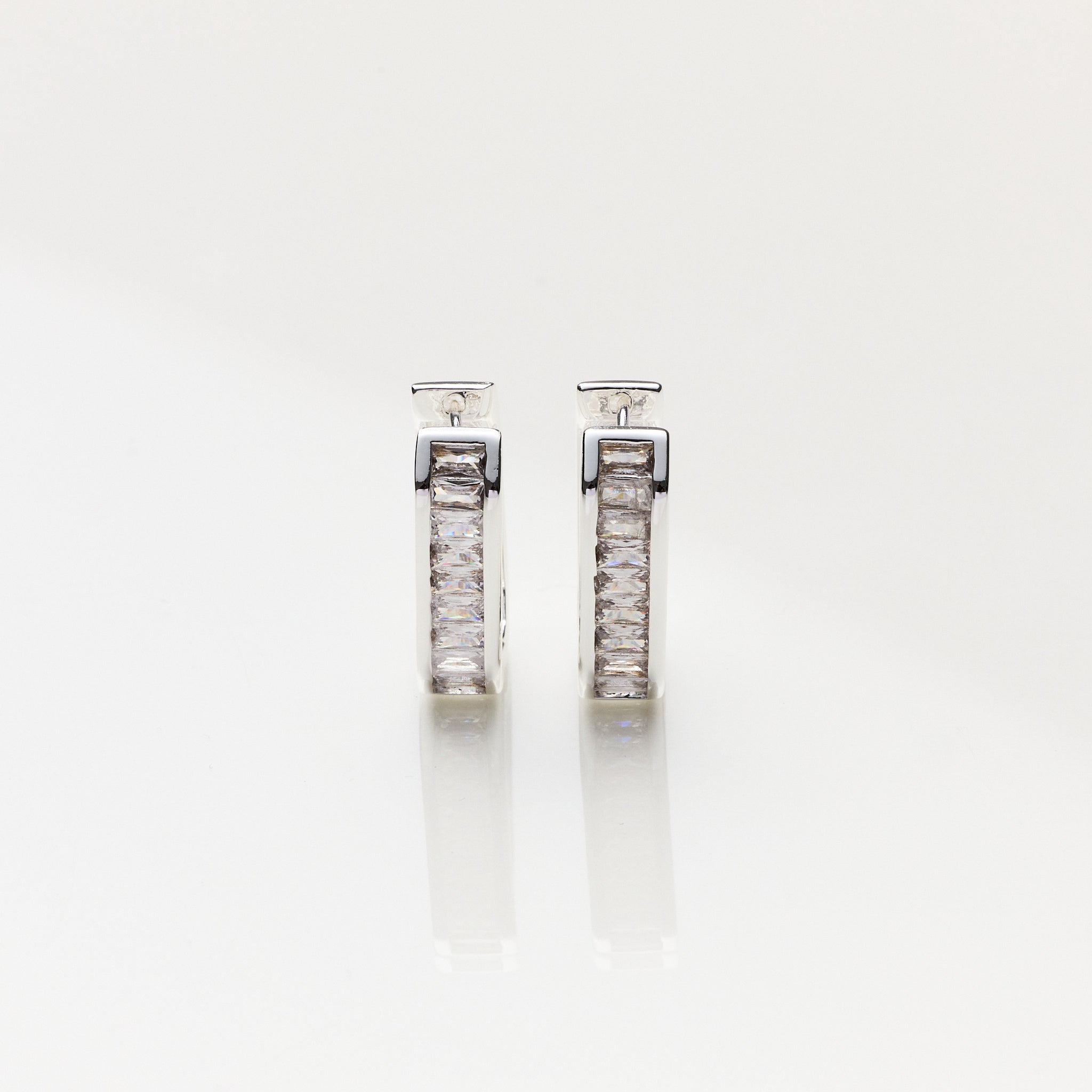 Lara & Ela I Lithe Silver Earrings - Lara & Ela