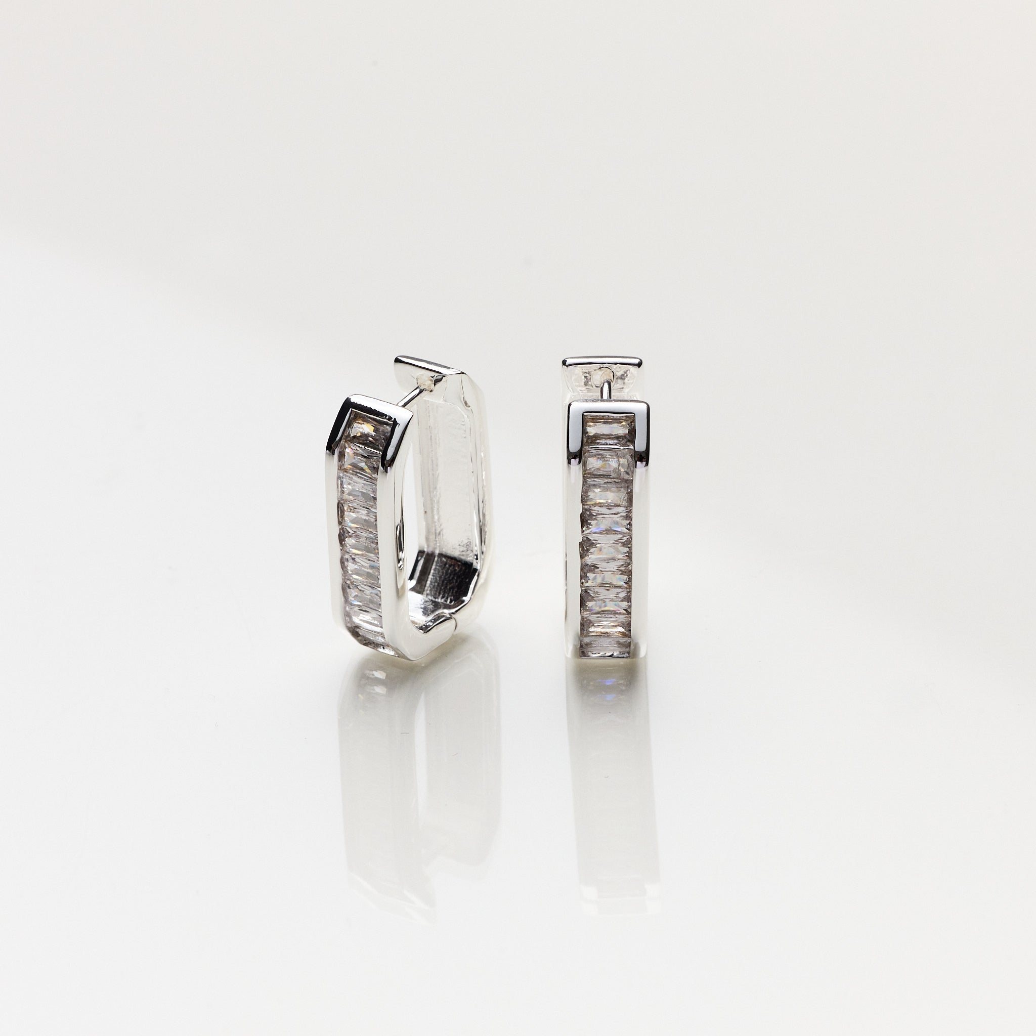Lara & Ela I Lithe Silver Earrings - Lara & Ela