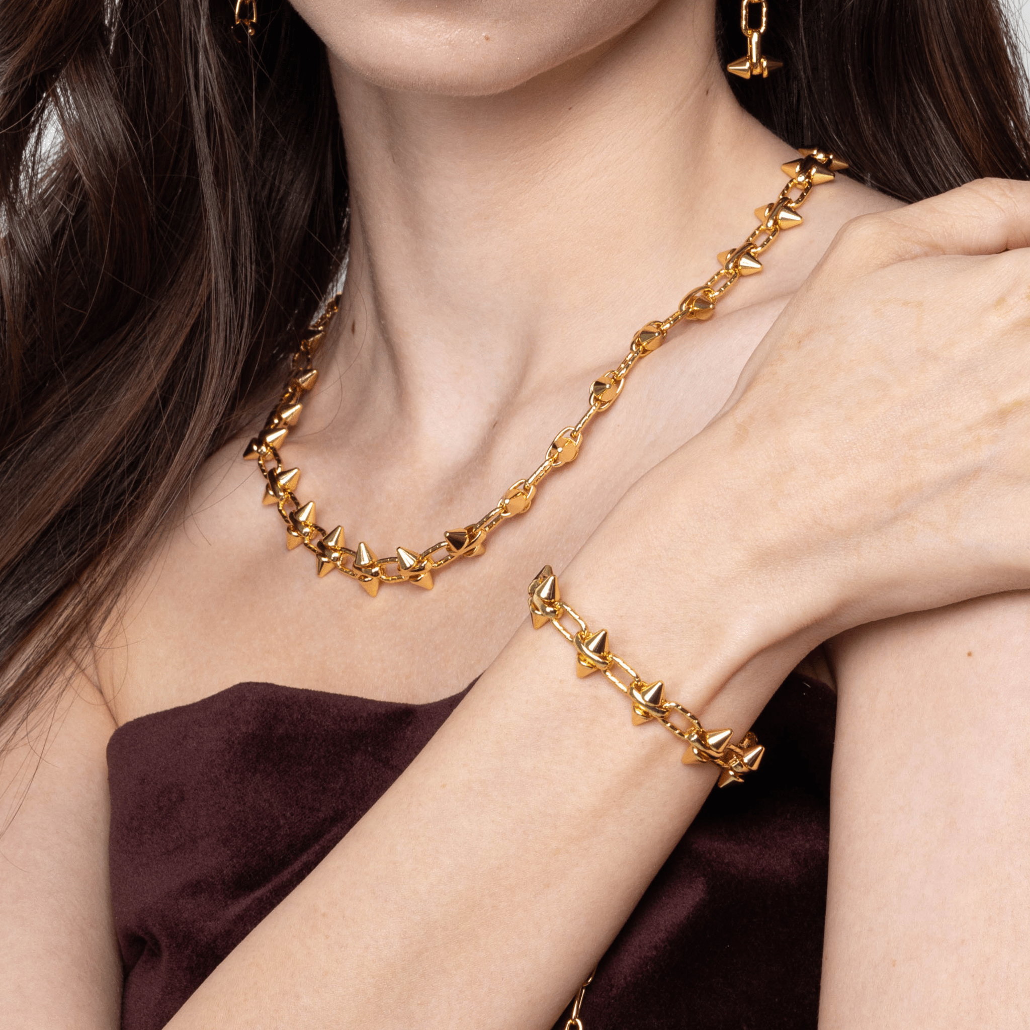 Lara & Ela | Madonna Gold Necklace - Lara & Ela